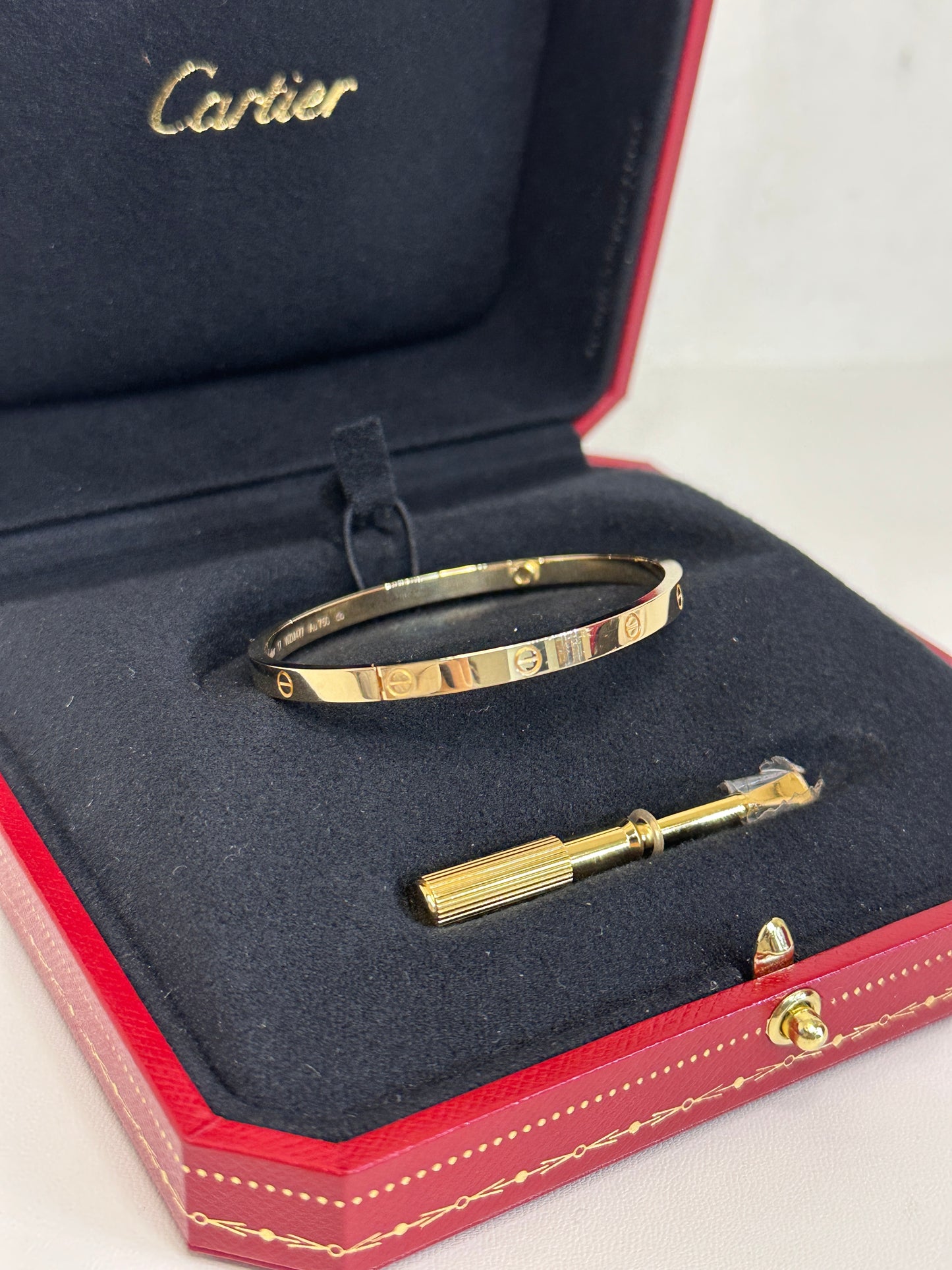 Cartier Love Bracelet Classic Model 18K Yellow Gold WZMXXX