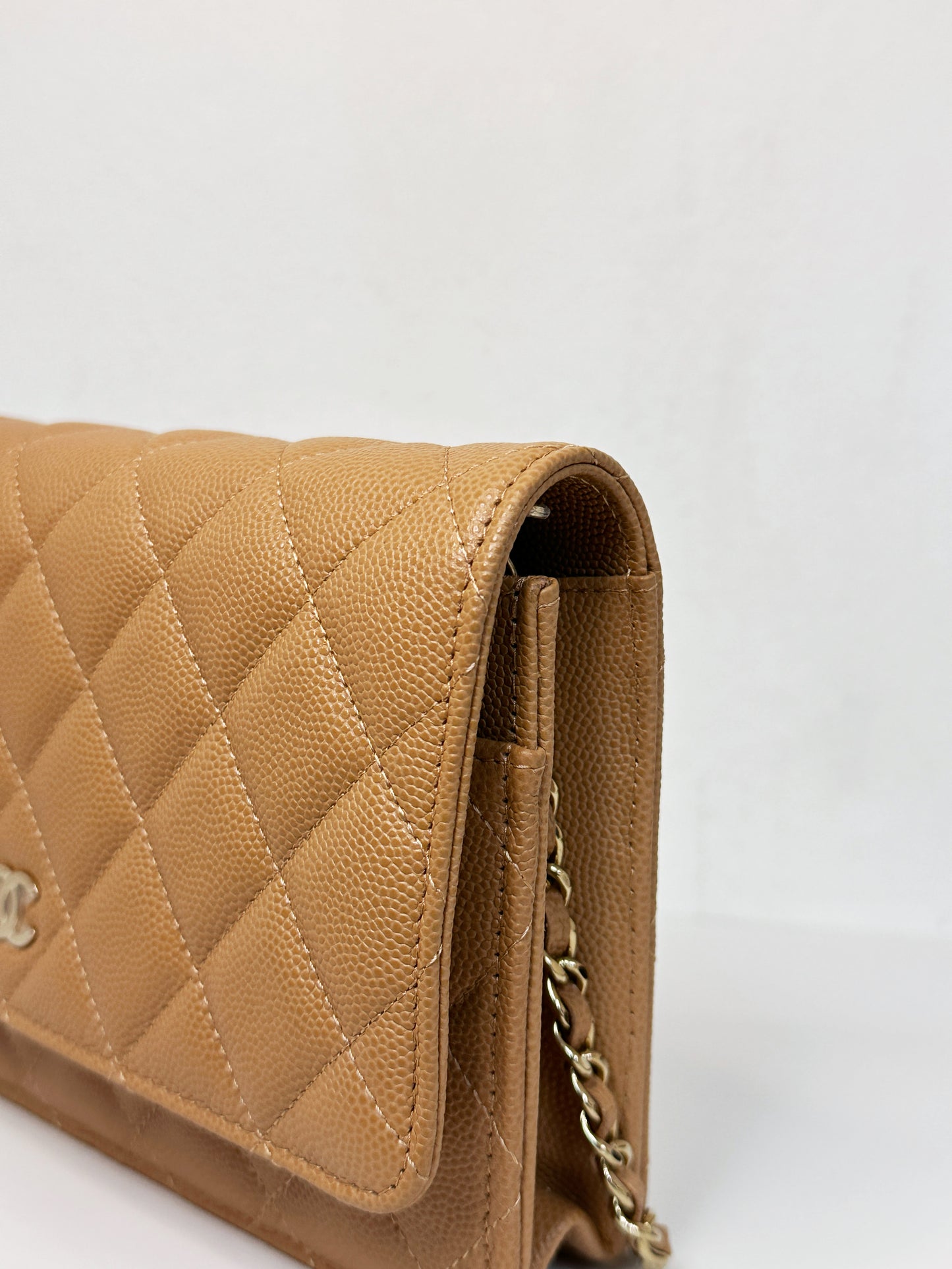 Chanel 23P Caramel Dark Beige Caviar Classic Quilted Wallet on chain LGHW UK27 microchip