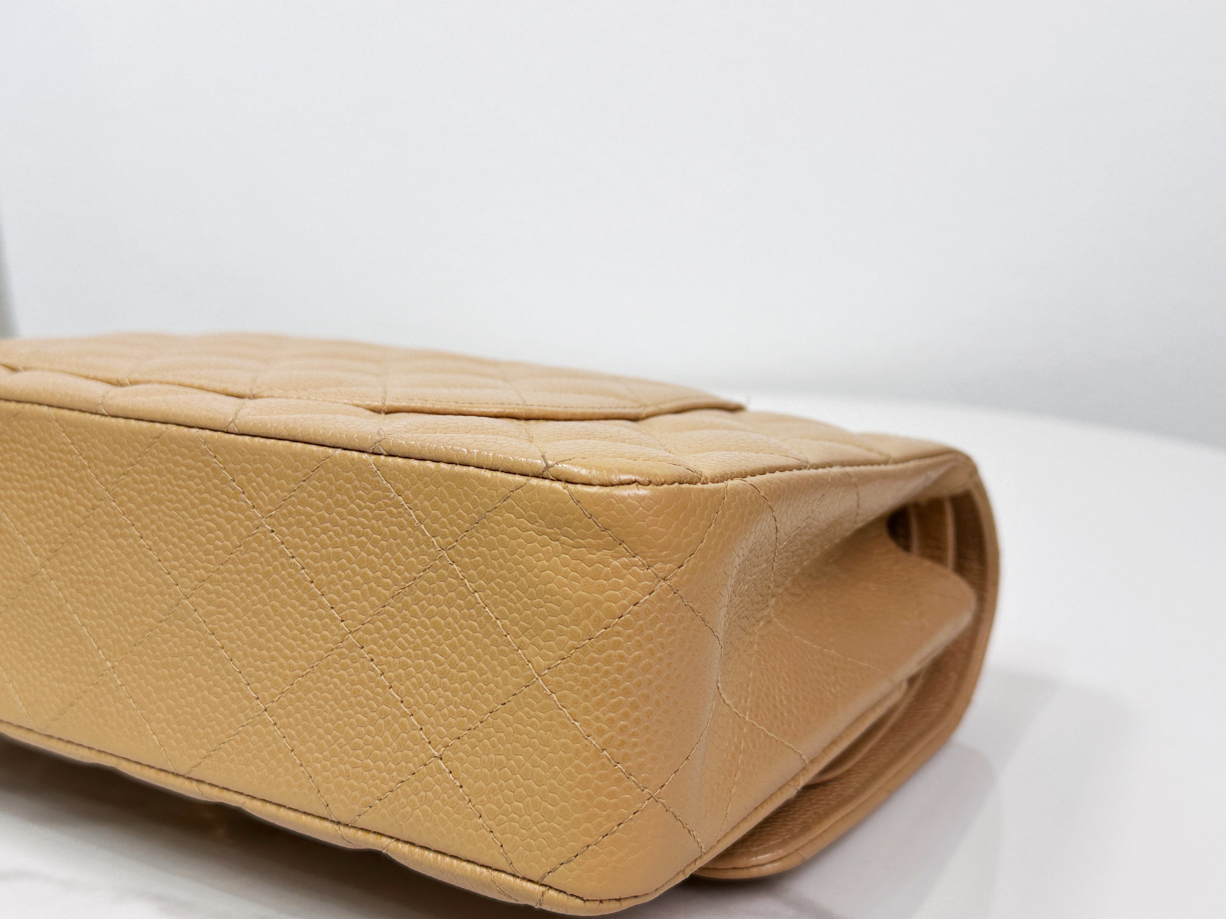 Preloved Authentic Chanel Vintage 24kGold Medium Caviar Quilted Double Flap Beige Bag