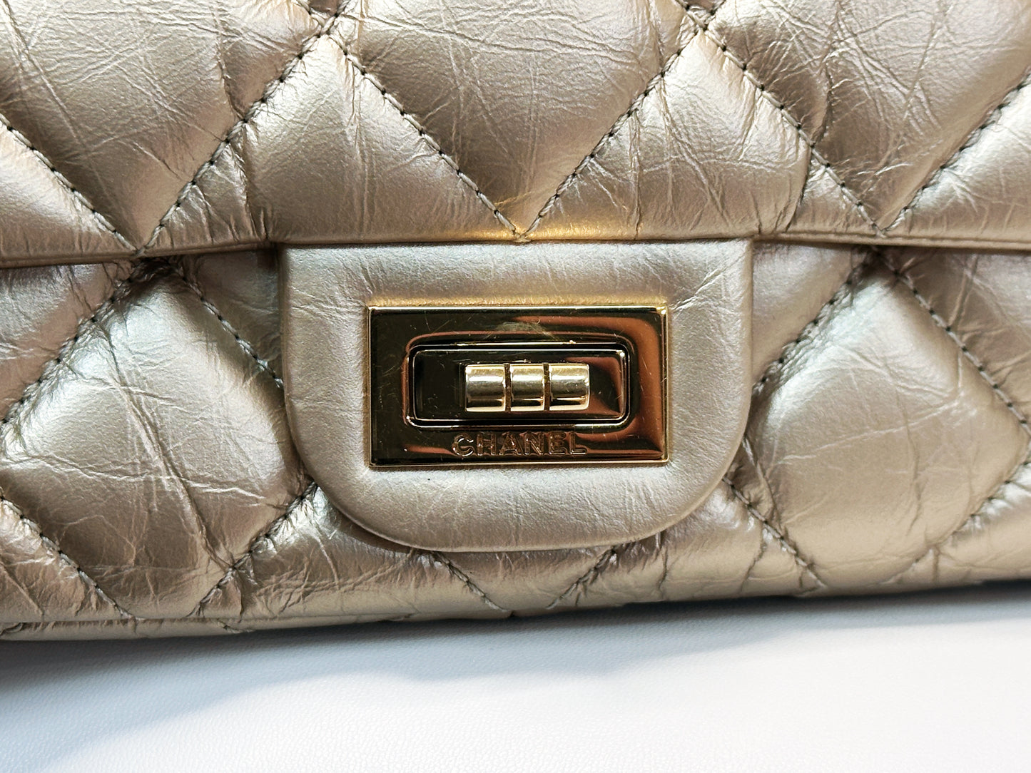 Chanel Aged Calfskin Quilted 2.55 Reissue Mini Hanger Flap Gold 2355 holo card
