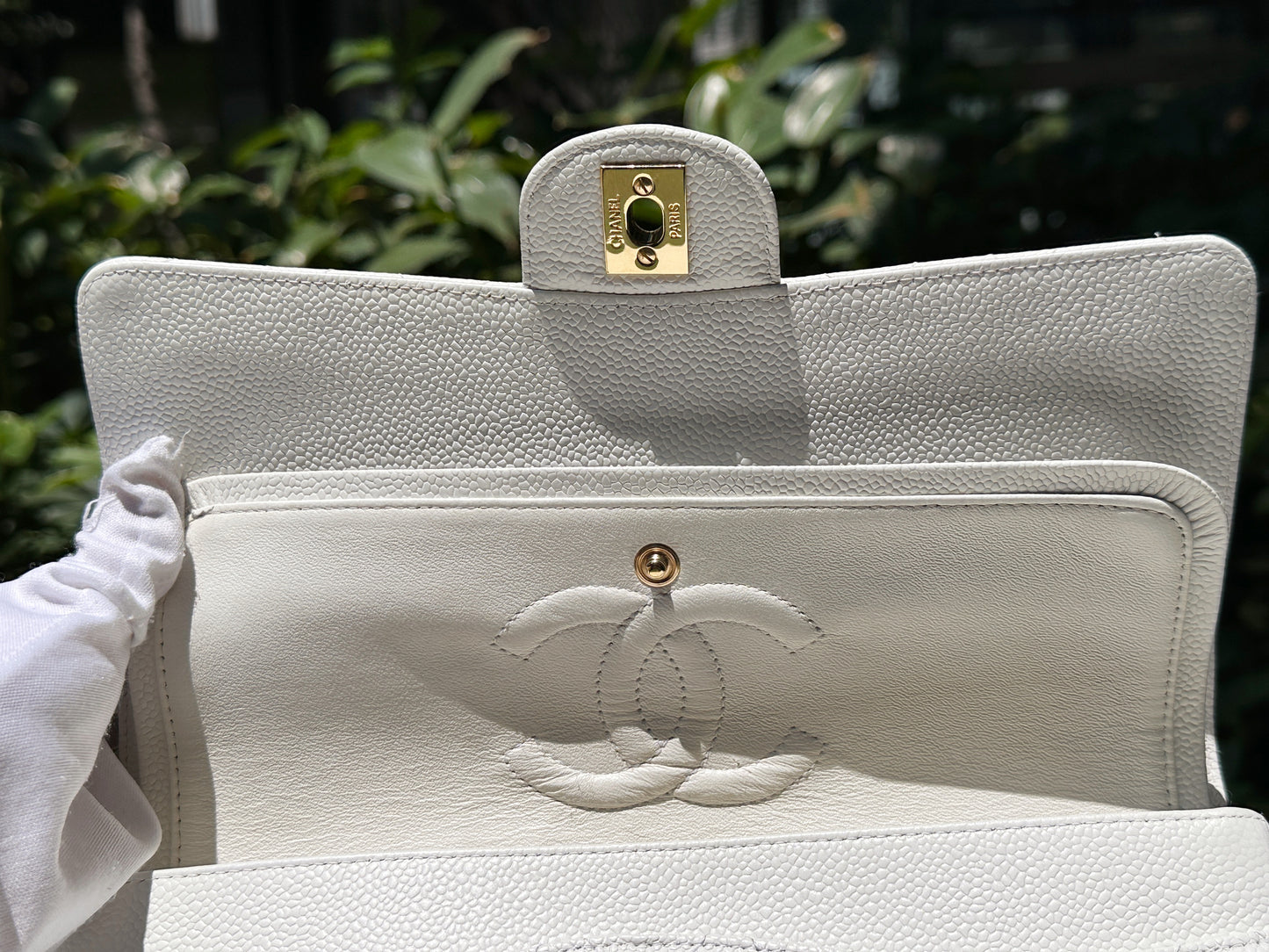 Chanel White Caviar Medium Classic Double Flap Bag 1350 holo