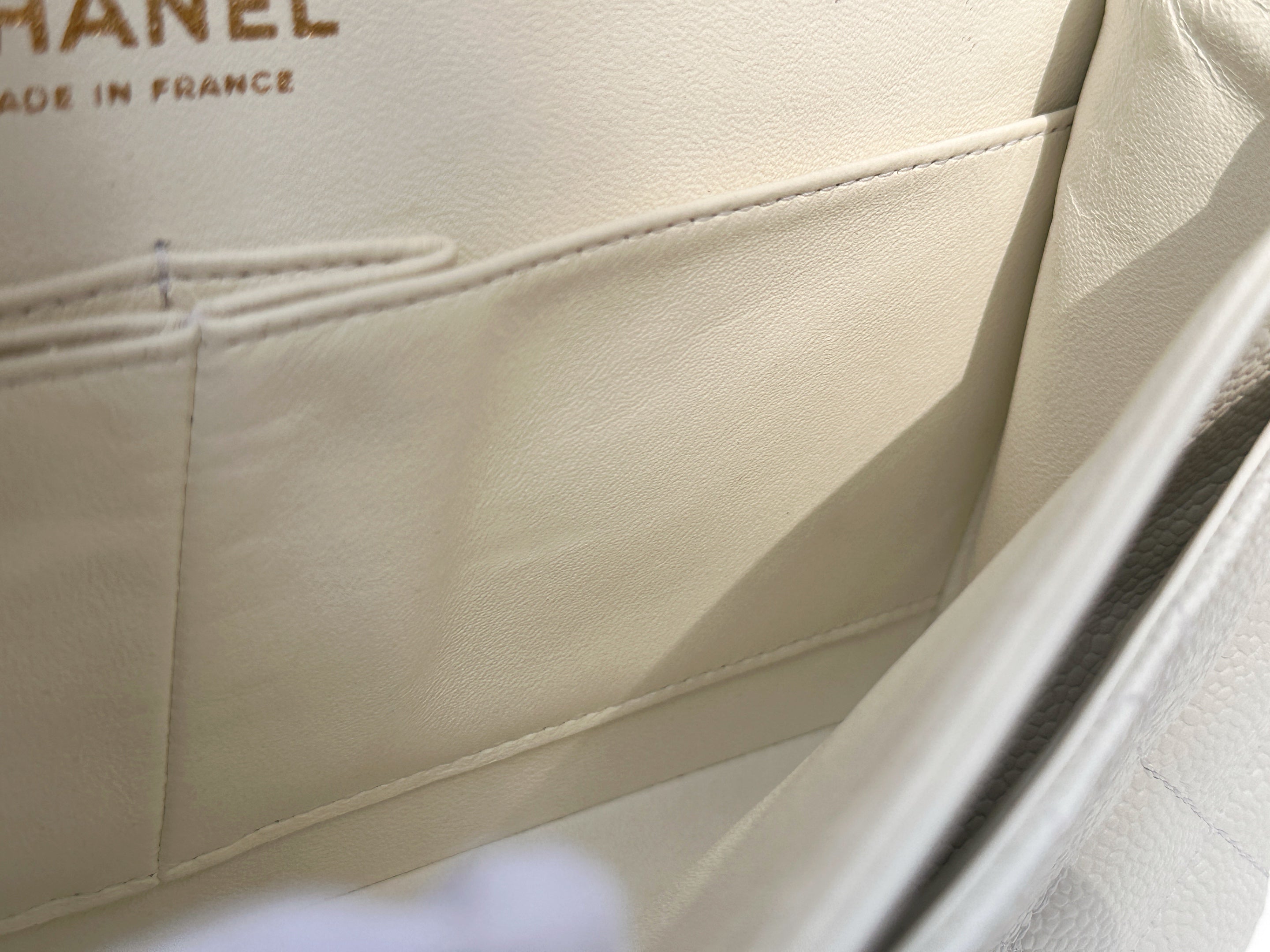 Chanel White Caviar Medium Classic Double Flap Bag 1350 holo