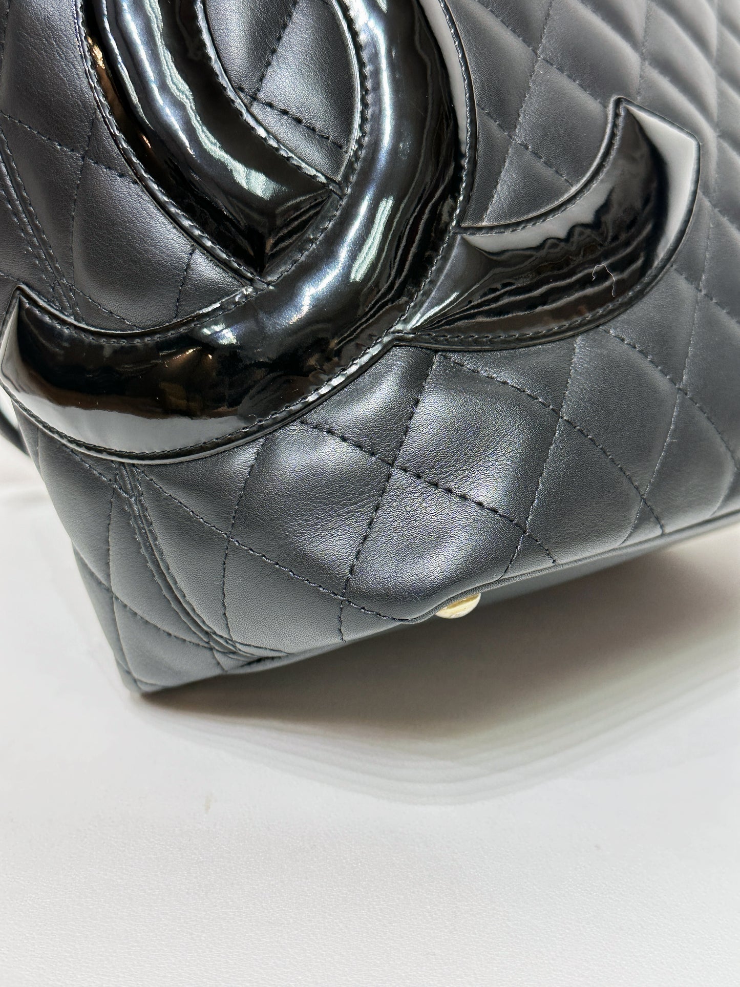 Chanel Calfskin Cambon Line Medium Tote Bag Black 1531 holo