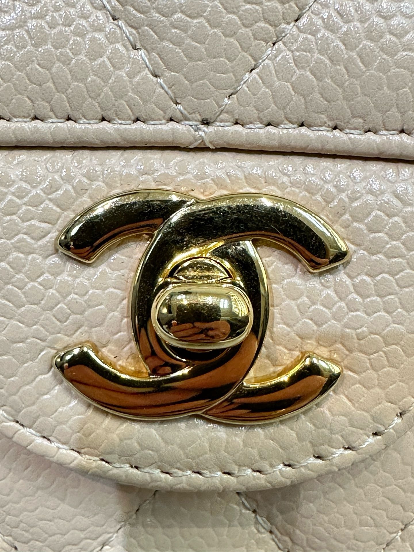 Chanel Caviar East West Flap Bag Beige GHW 1336 holo card