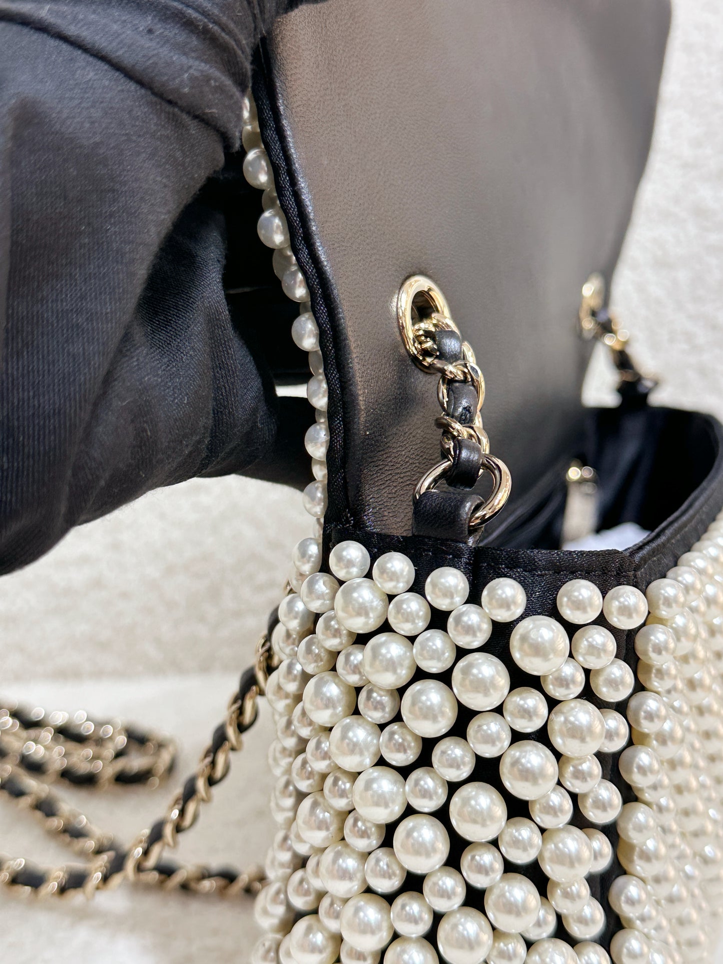 Chanel 19S Pearl On Flap Mini Rectangular Bag LGHW 2750 holo card