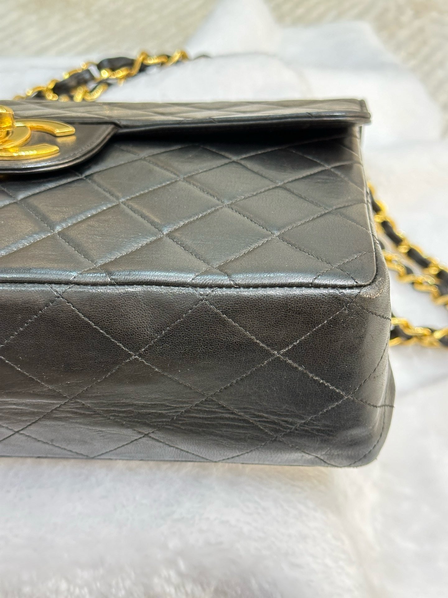 Chanel Lambskin Jumbo Black Vintage Classic Single Flap GHW