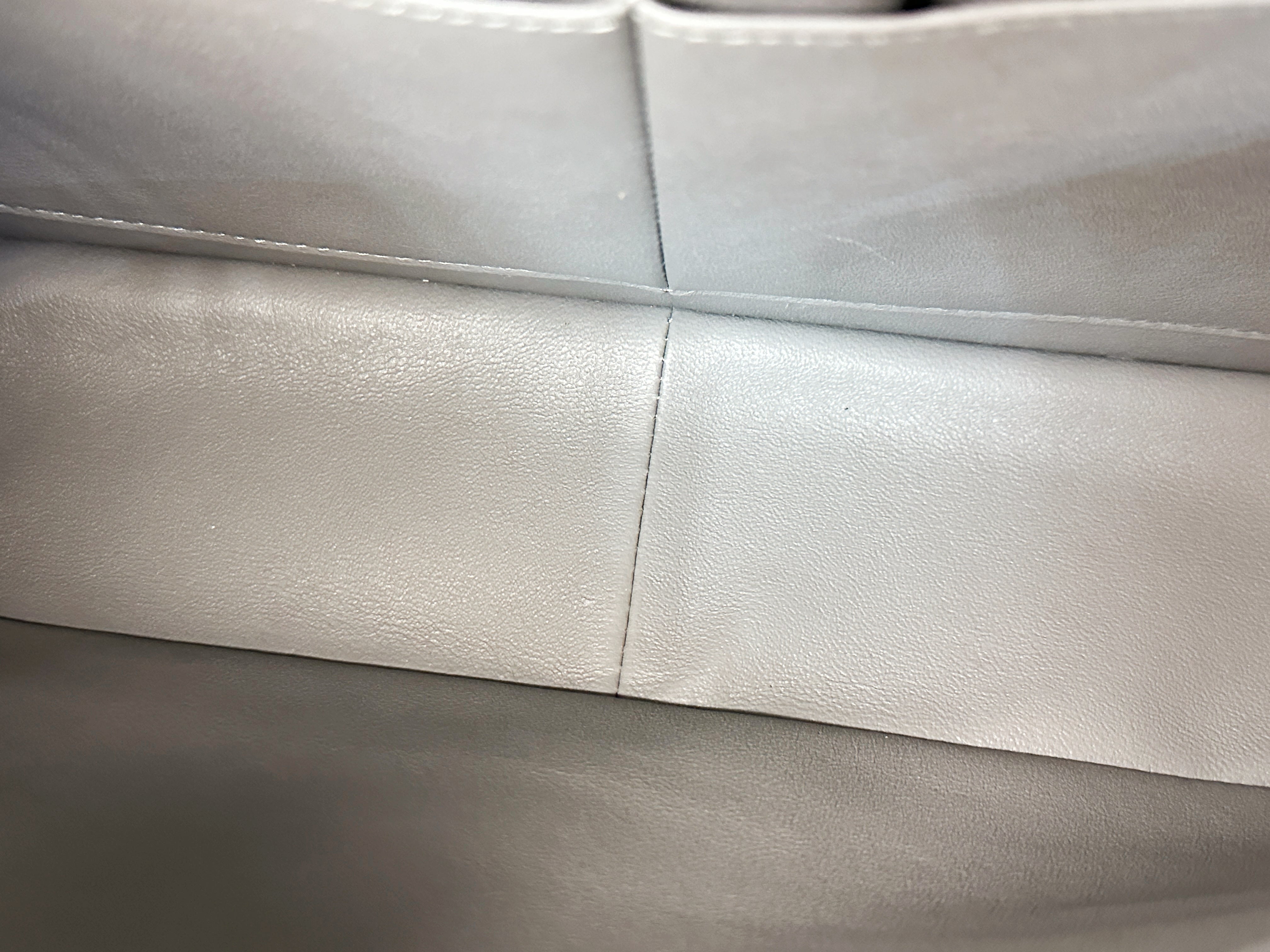 Chanel Jumbo Caviar Classic Quilted Double Flap Bag Light Grey LGHW 2910 holo card