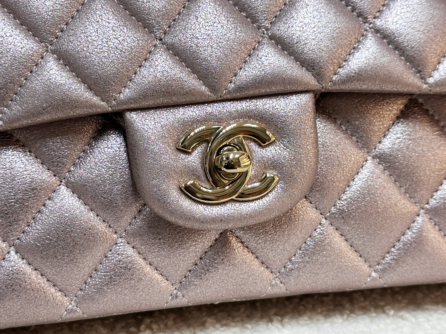 Chanel Classic Quilted Medium Double Flap Iridescent Pink (Calfskin)LGHW 1998 holo card