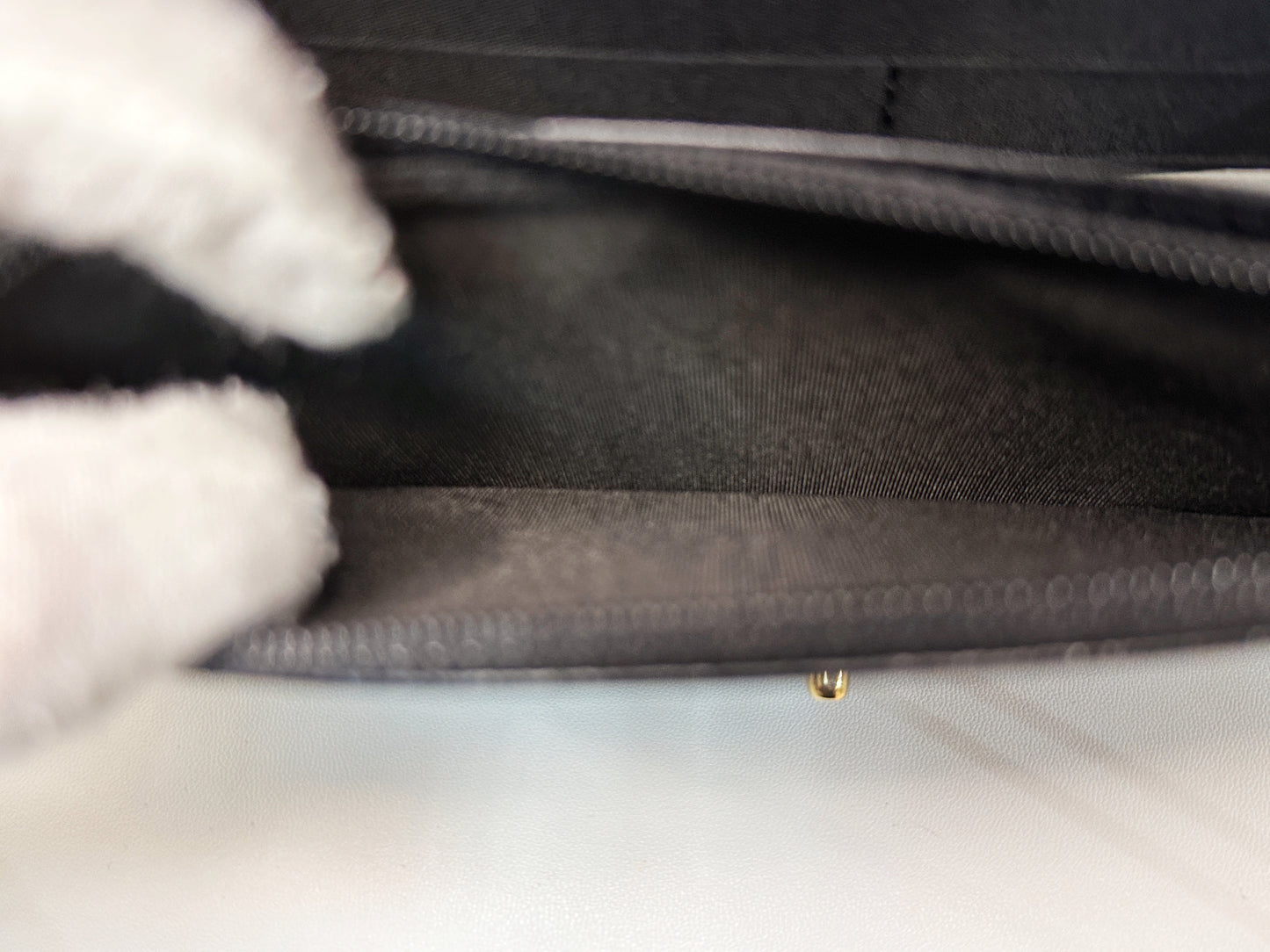 Chanel Golden Class Wallet on Chain Black 2650 holo card
