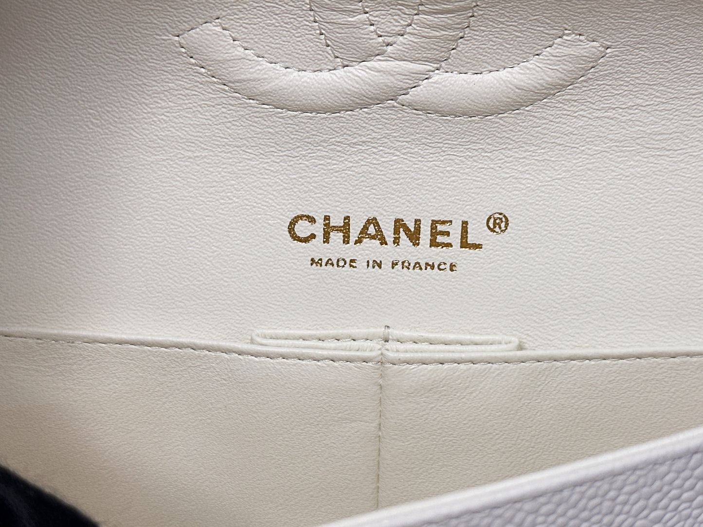 Chanel White Caviar Medium Classic Double Flap Bag 1350 holo card