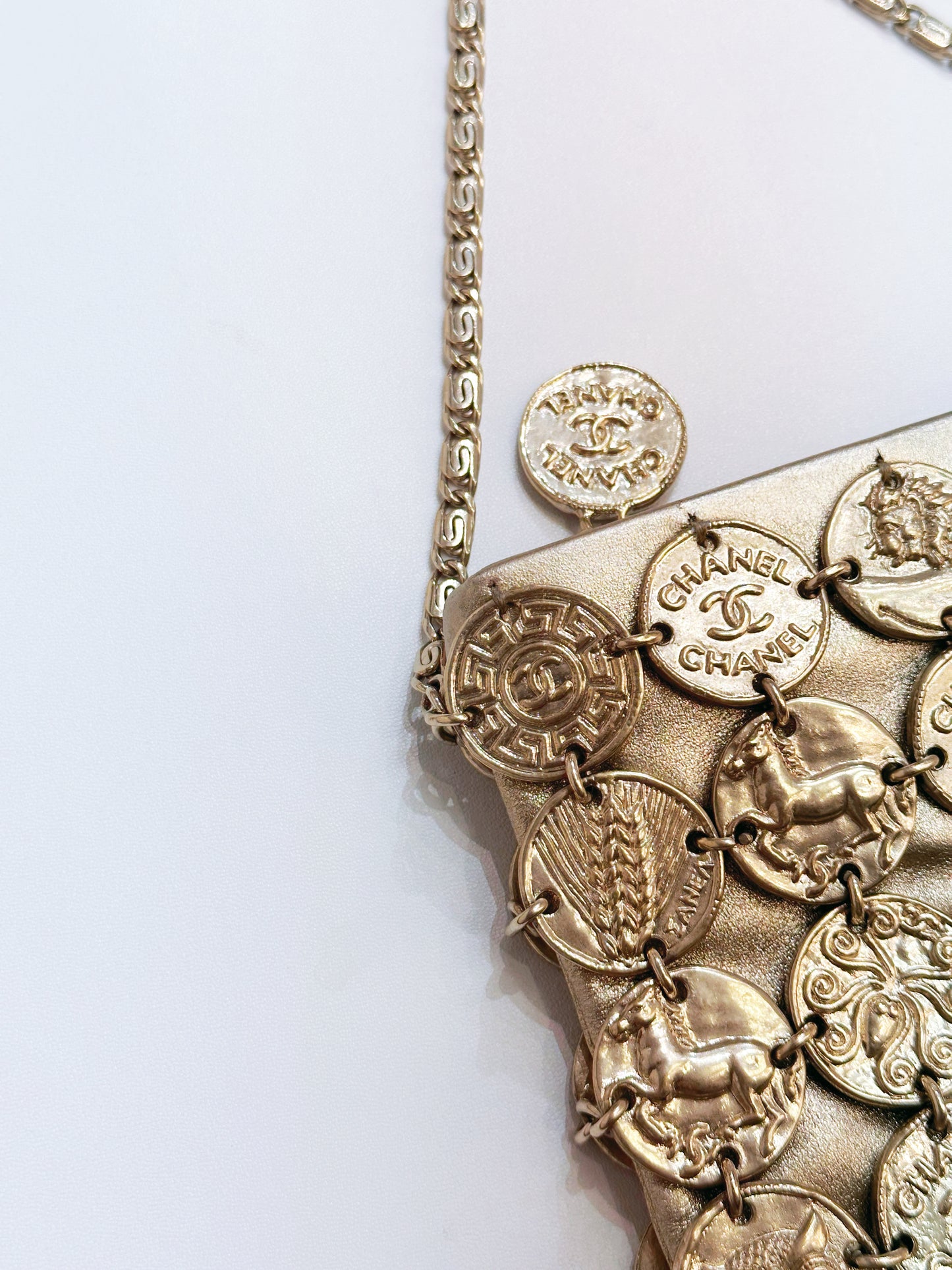 Chanel 18C Gold Medal Evening in Greece Bag Style 2488 holo card