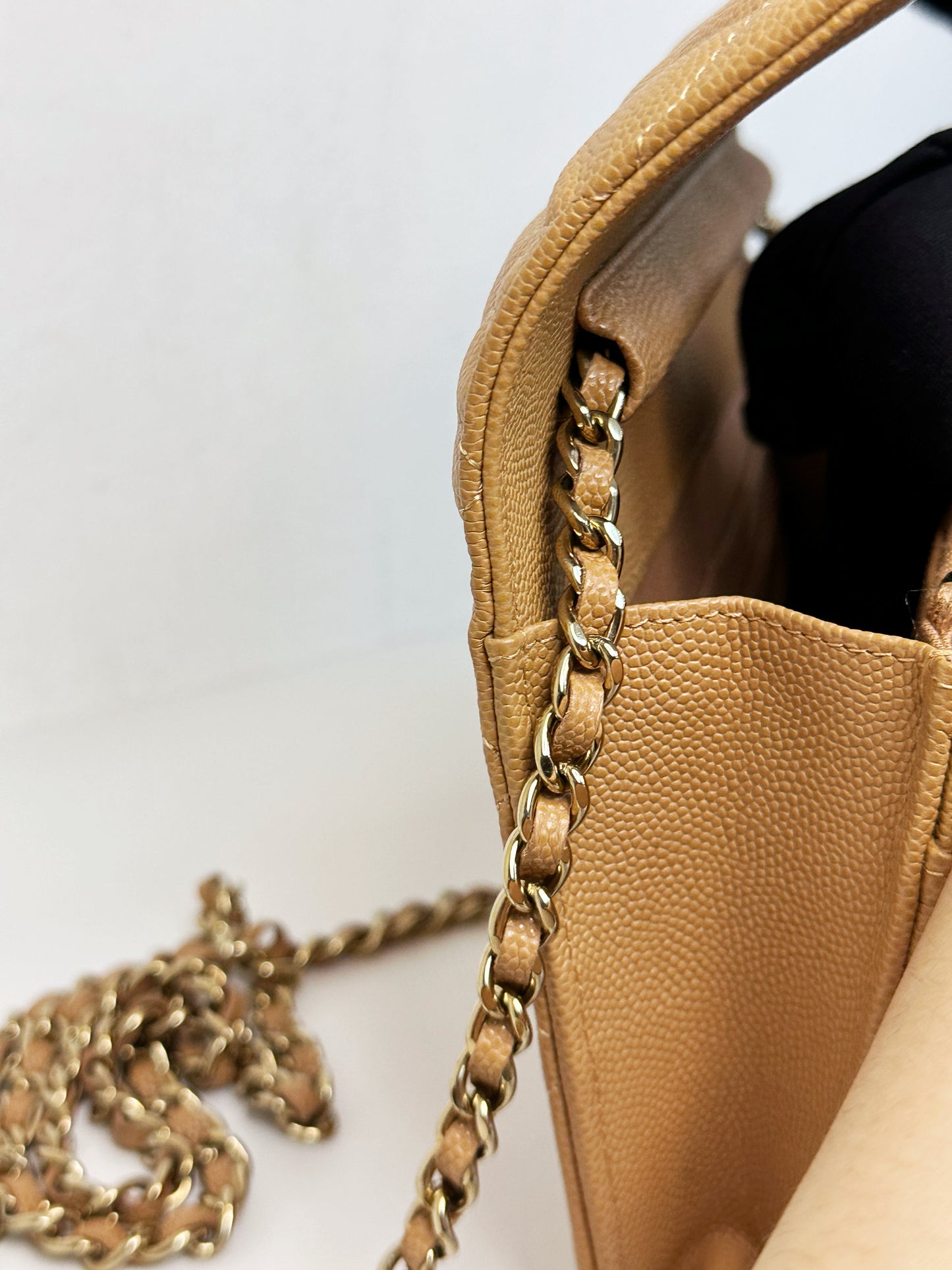 Chanel 23P Caramel Dark Beige Caviar Classic Quilted Wallet on chain LGHW UK27 microchip