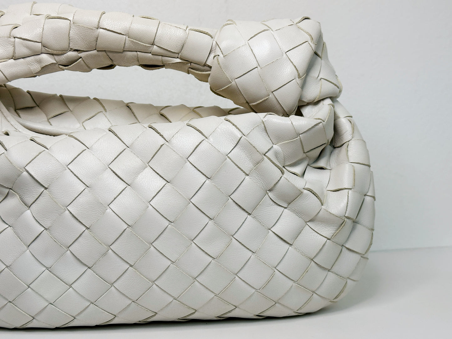 Bottega Veneta White Intrecciato Leather Mini Jodie Bag