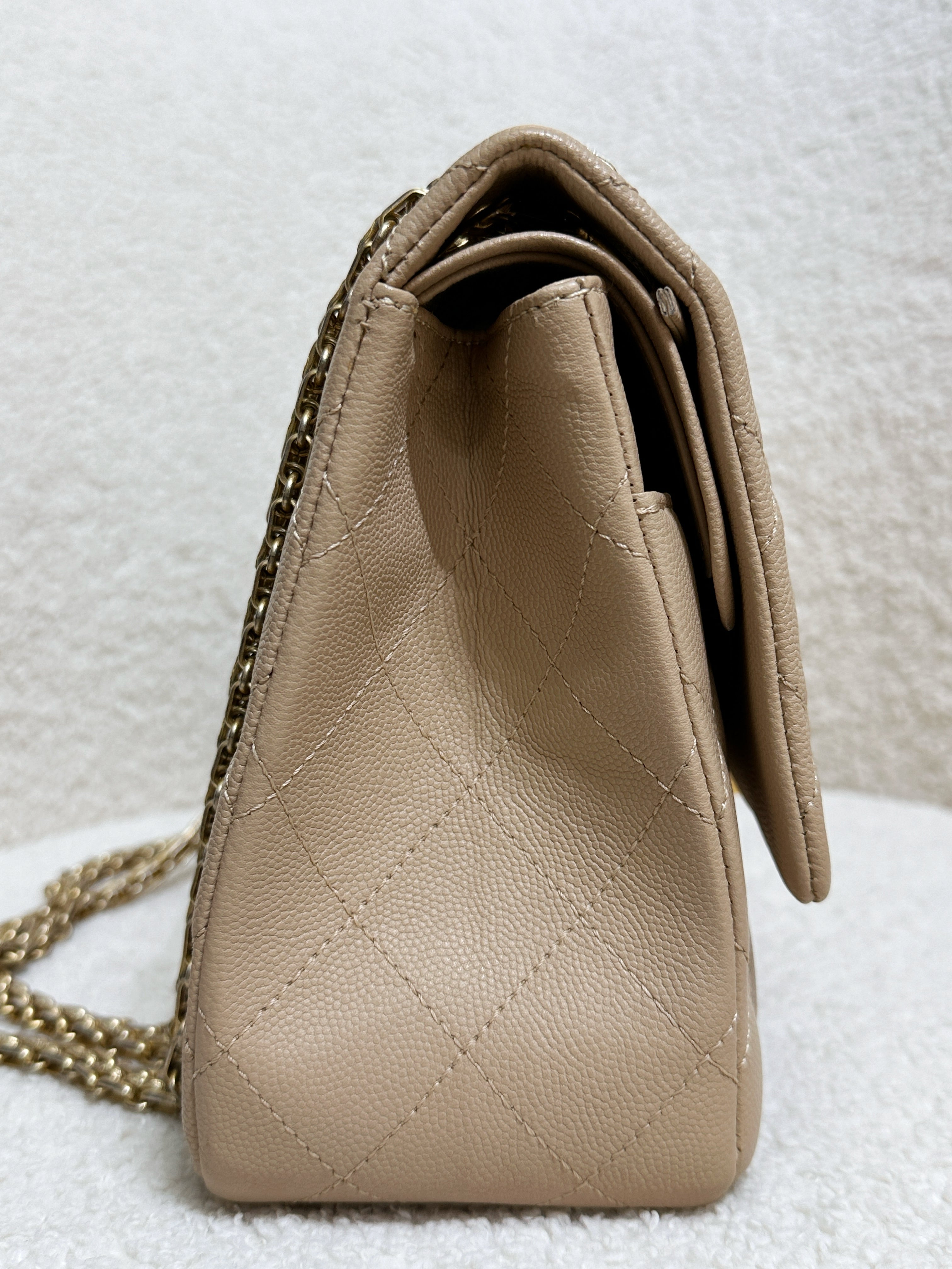 Chanel Classic Quilted Caviar 2.55 Reissue Flap Bag Beige 226 2353 holo card