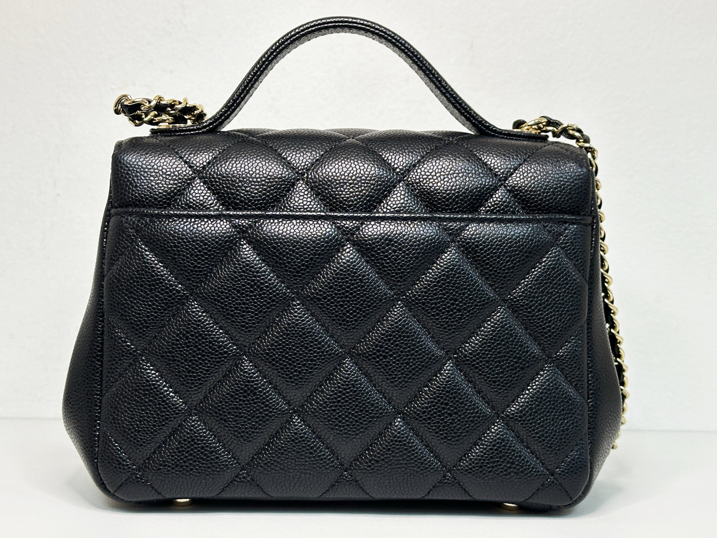 Chanel Caviar Quilted Small Business Affinity Flap Black E04A microchip