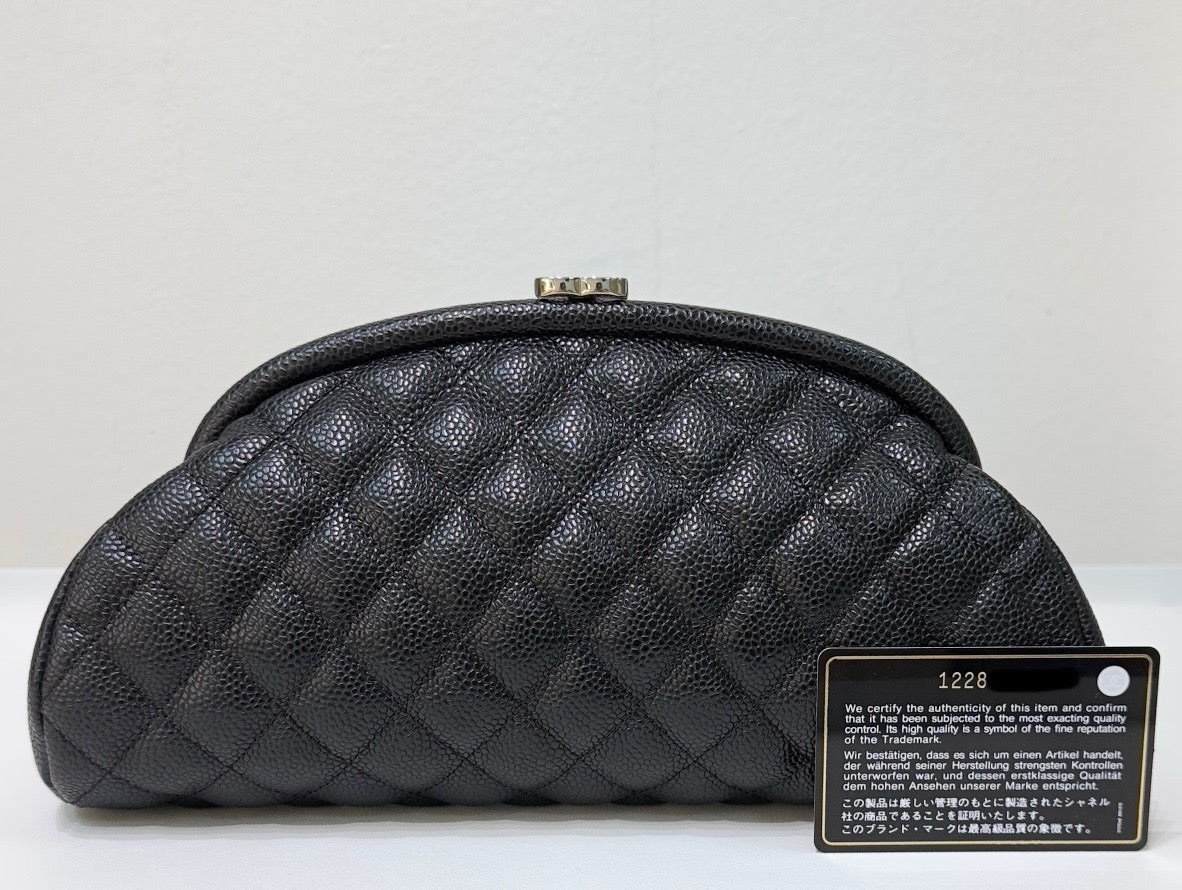 Chanel Quilted Timeless Kisslock Clutch Black Caviar SHW 1228 holo card