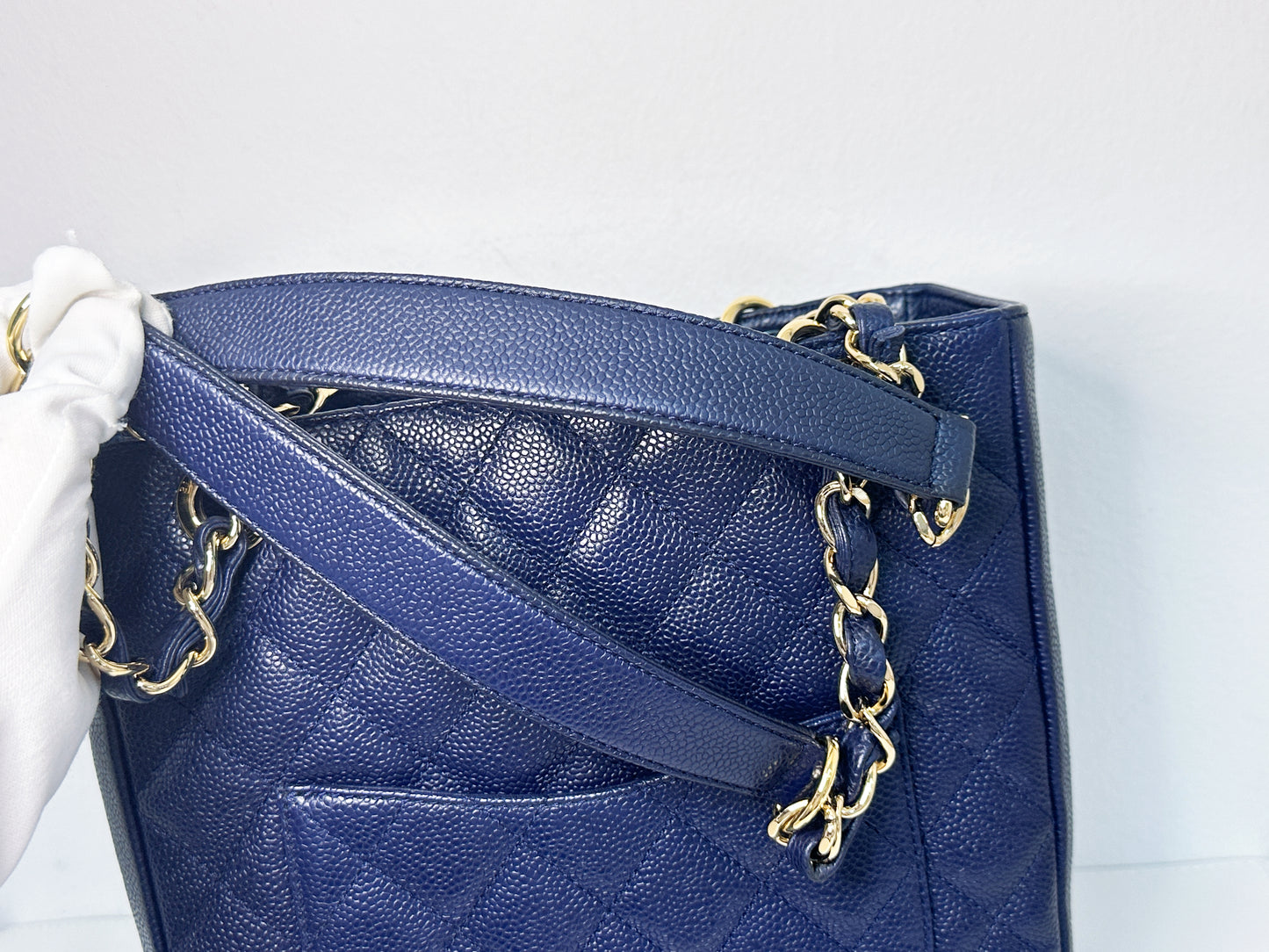 Chanel Caviar Quilted Petit Shopping Tote PST Navy Blue 1898 holo card
