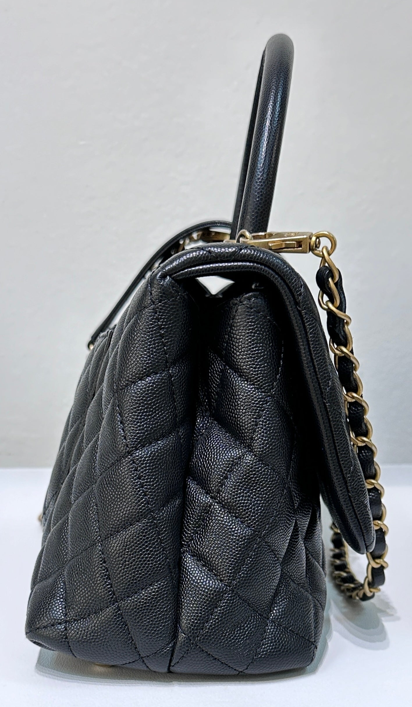 Chanel Coco Handle Cuir Matelasse Caviar Noir