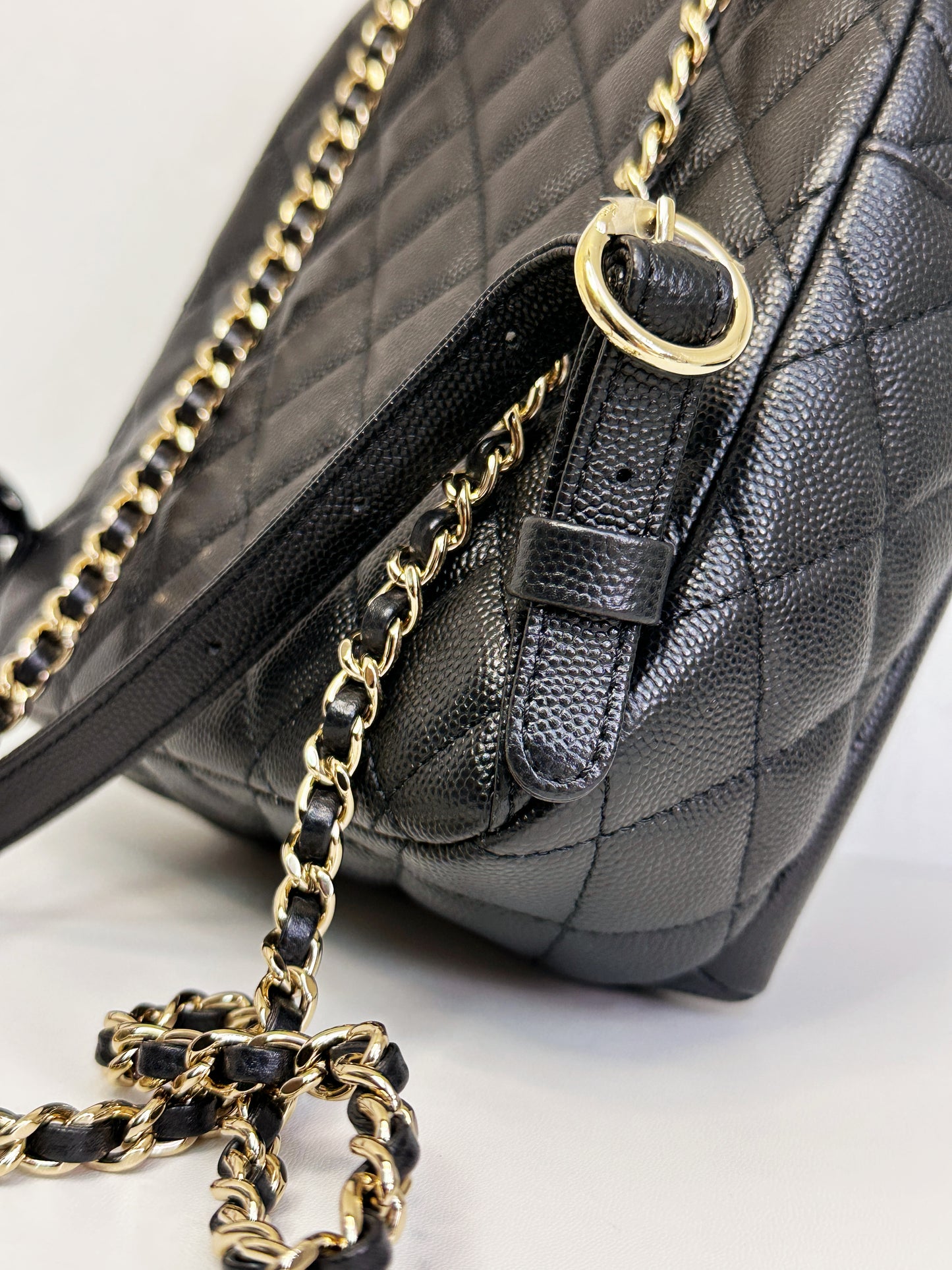 Chanel CC Day Backpack Quilted Caviar Mini Black 268 holo card