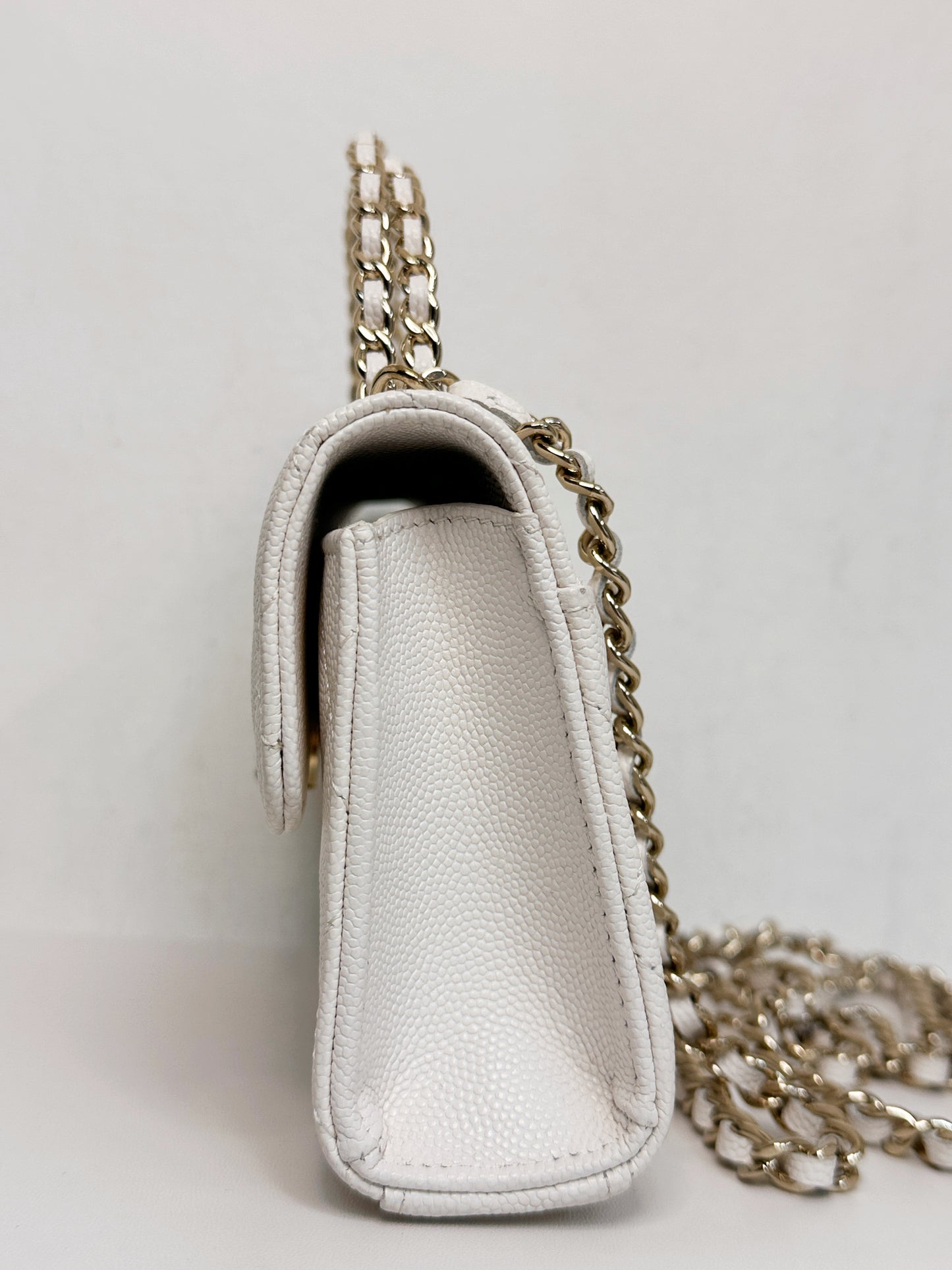 Chanel 23P Top Handle Kelly Clutch with Chain in White Caviar GHW