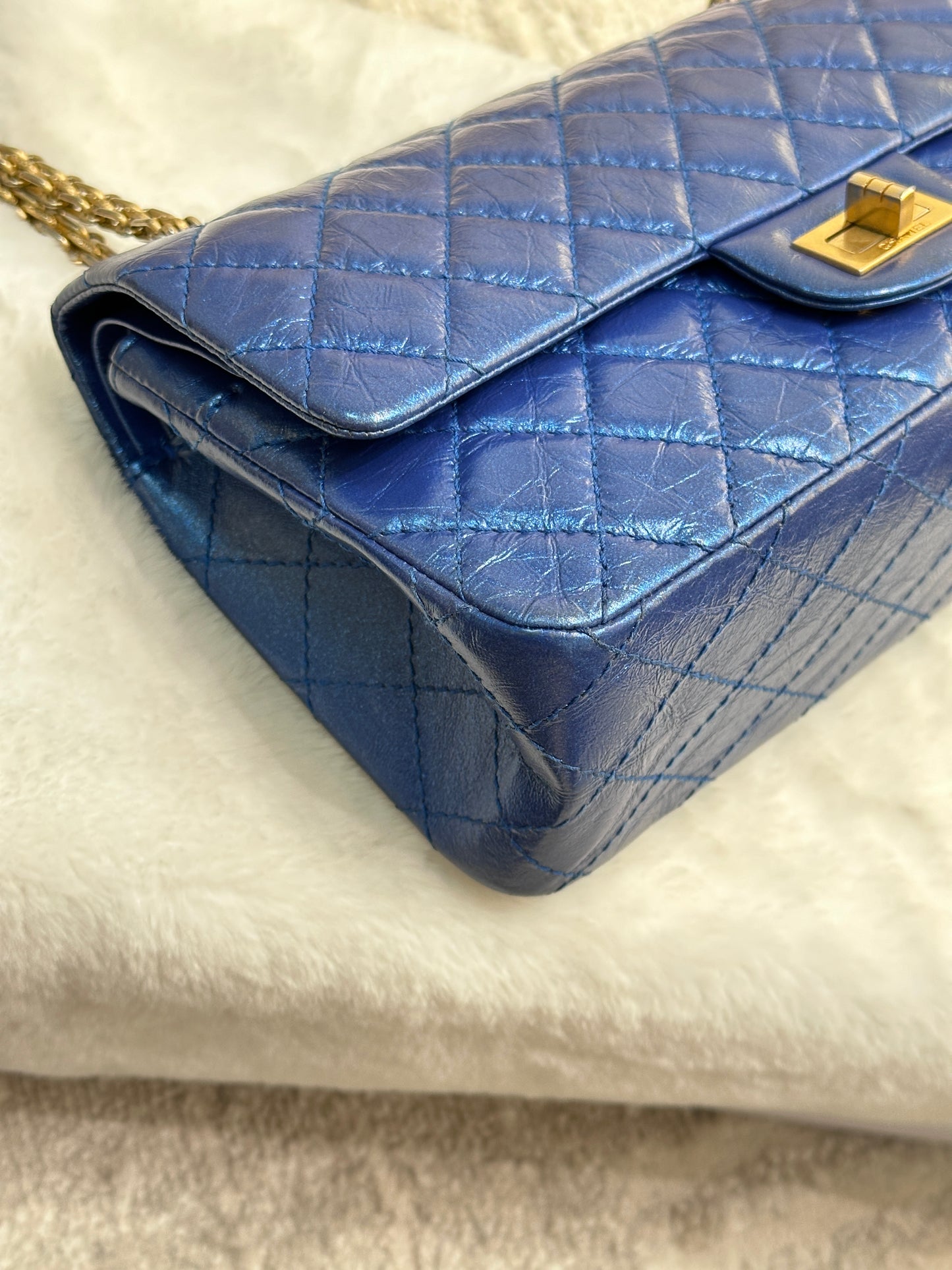 19A Chanel Iridescent Royal Electric Blue 2.55 225 Medium Reissue Flap Bag