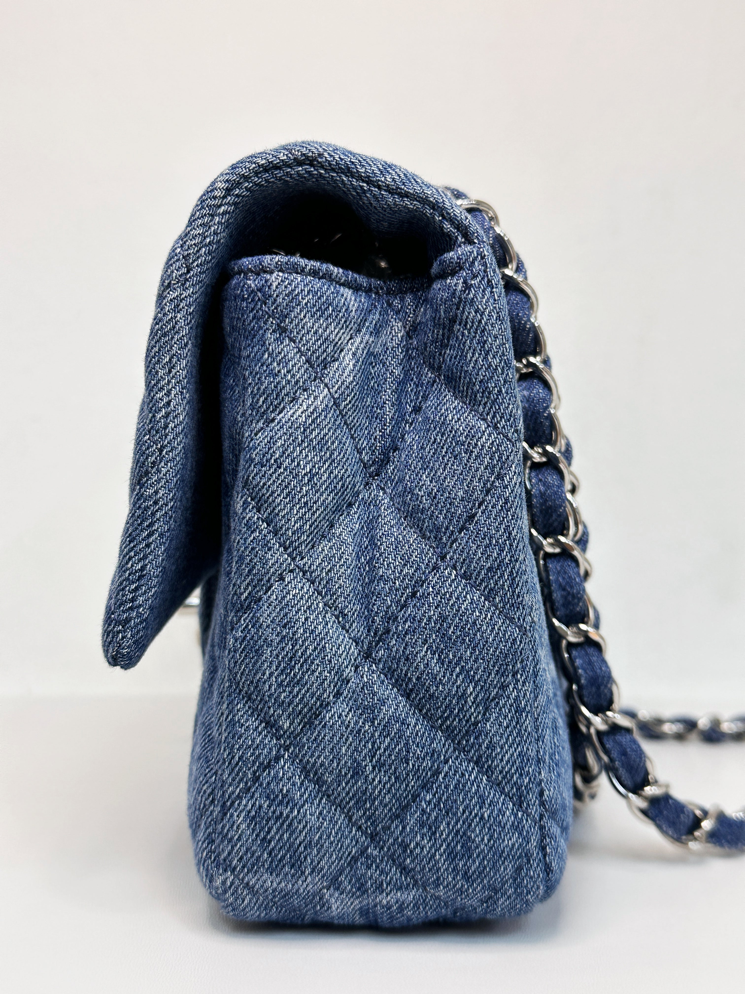 Chanel 20B Medium Blue Denim Quilted CC Single Flap SHW 3045 holo card