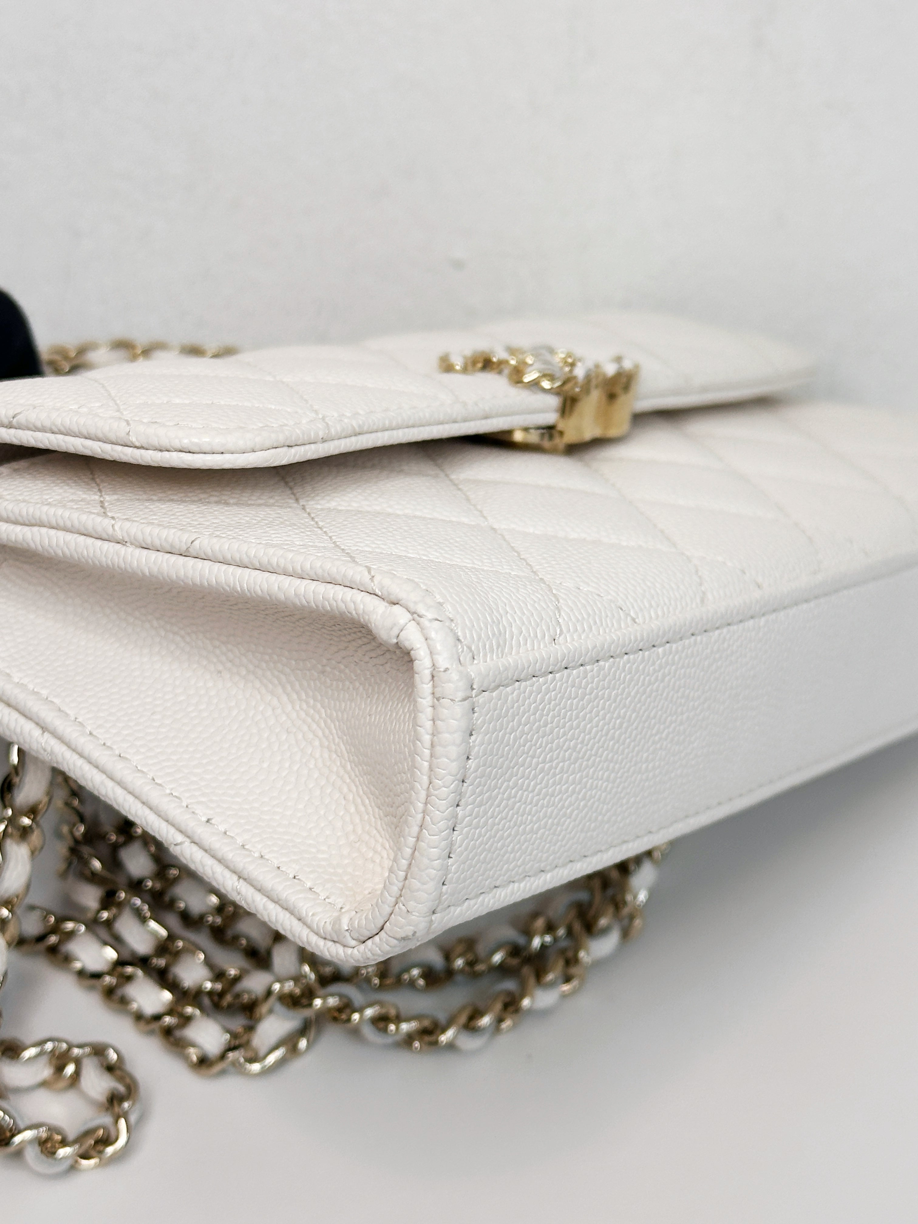 Chanel 23P Top Handle Kelly Clutch with Chain in White Caviar GHW