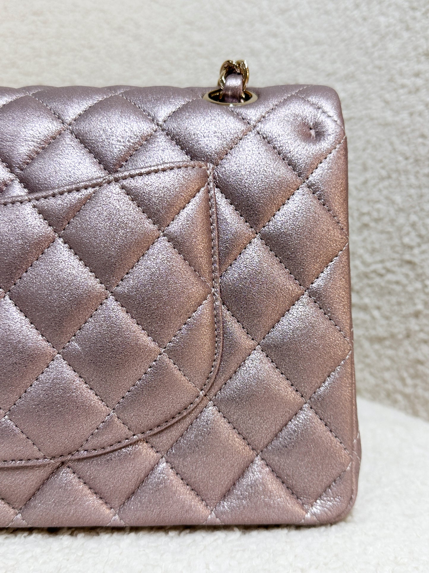 Chanel Classic Quilted Medium Double Flap Iridescent Pink (Calfskin)LGHW 1998 holo card