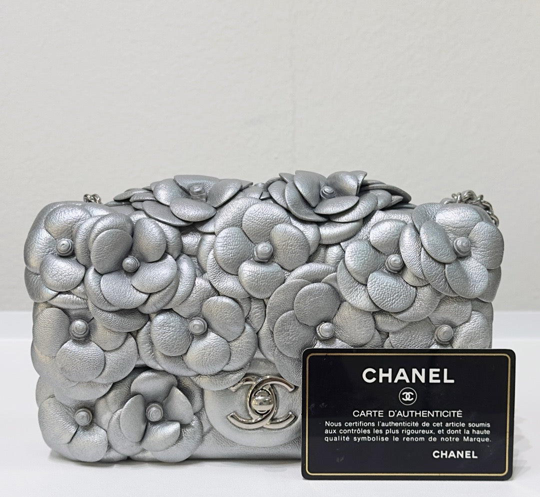 Chanel Mini Camellia Lambskin Shiny Silver SHW