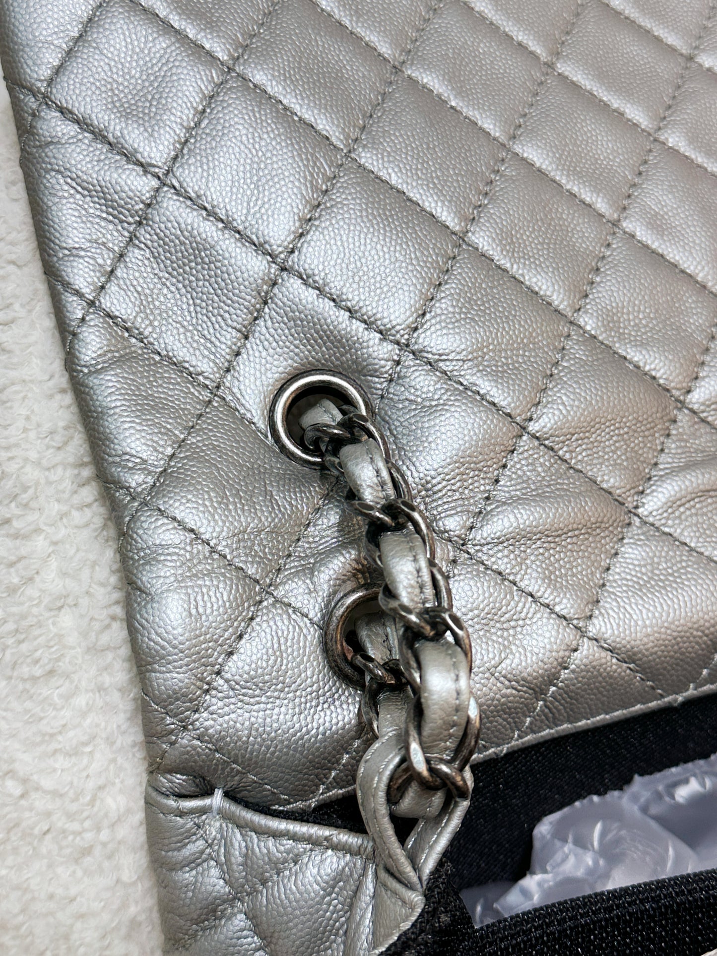 Chanel 2017 Caviar Classic Quilted XXL Travel Flap shoulder bag Metallic Silver SHW 2257 holo card