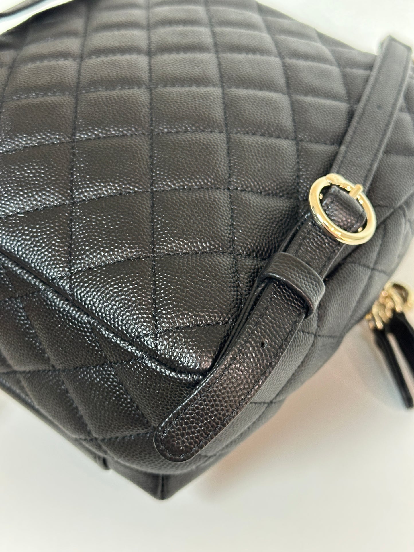 Chanel CC Day Backpack Quilted Caviar Mini Black 2687 holo card