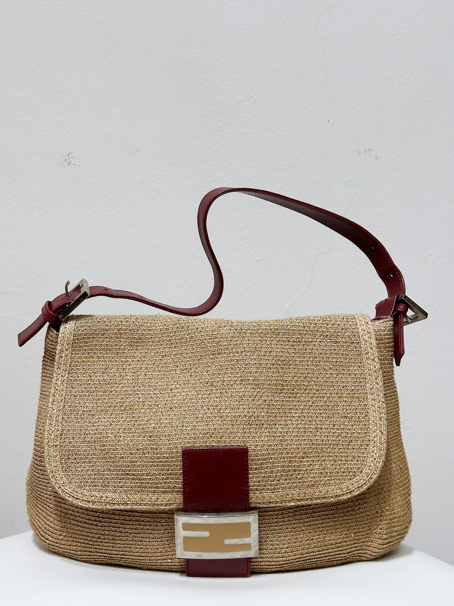 Fendi Mamma Baguette Raffia Straw Shoulder Bag Red Leather Strap