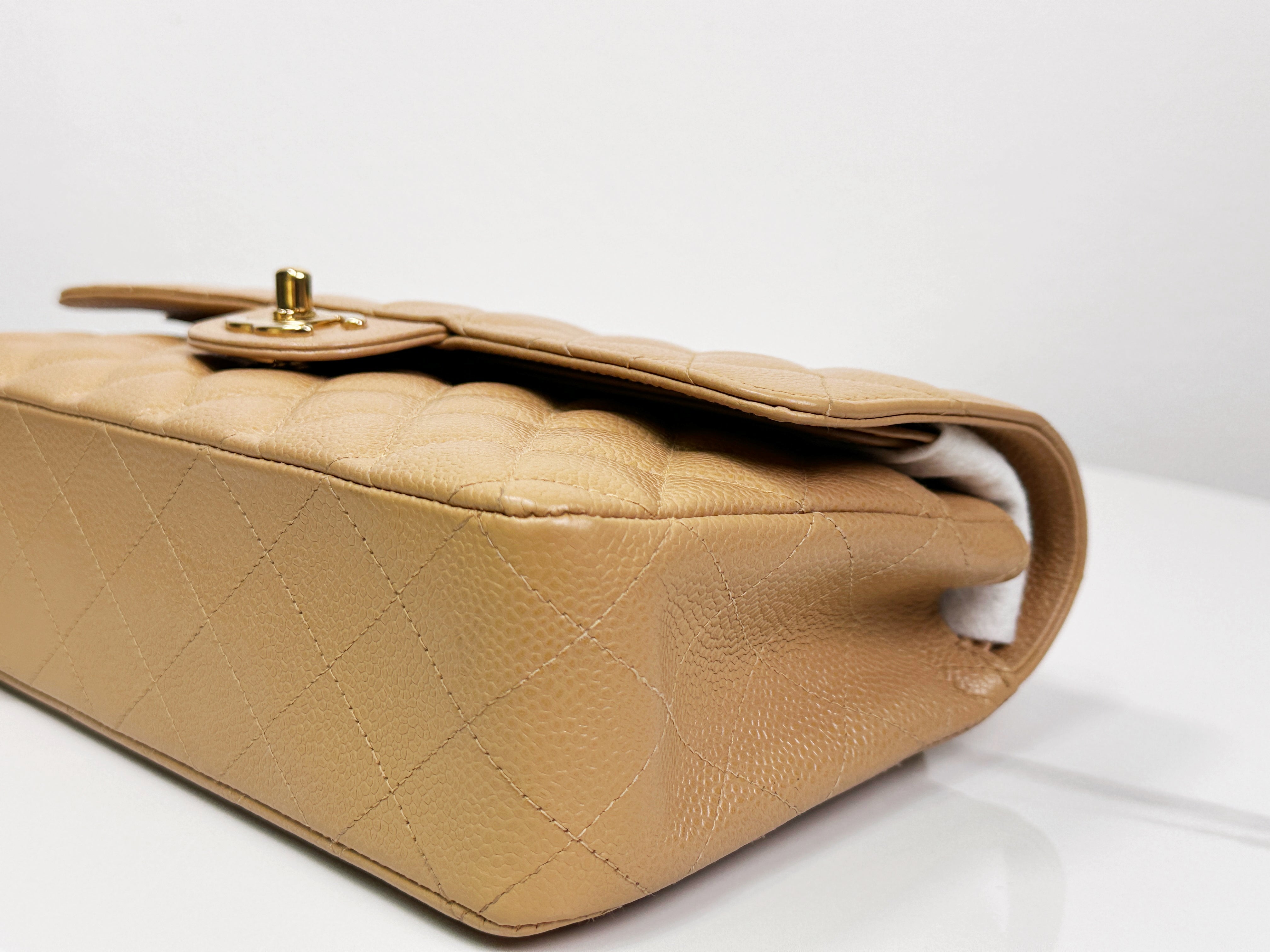 Preloved Authentic Chanel Vintage 24kGold Medium Caviar Quilted Double Flap Beige Bag