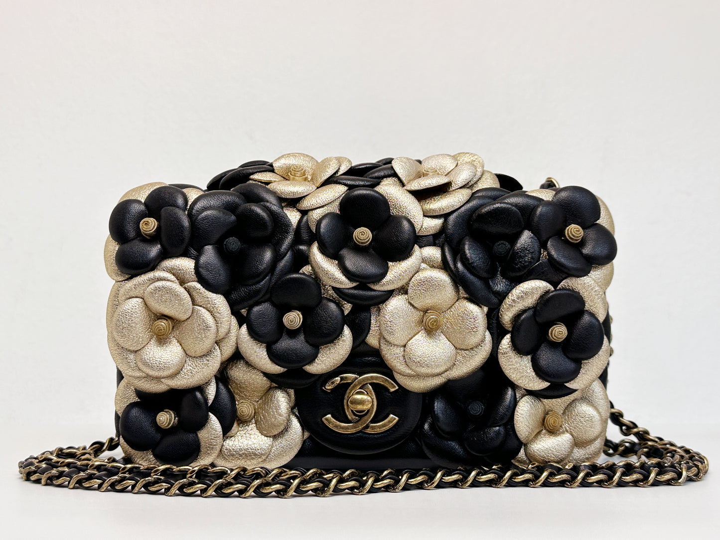 Chanel Mini Metallic Lambskin Quilted Camellia Flap Bag Black Gold 2479 holo card