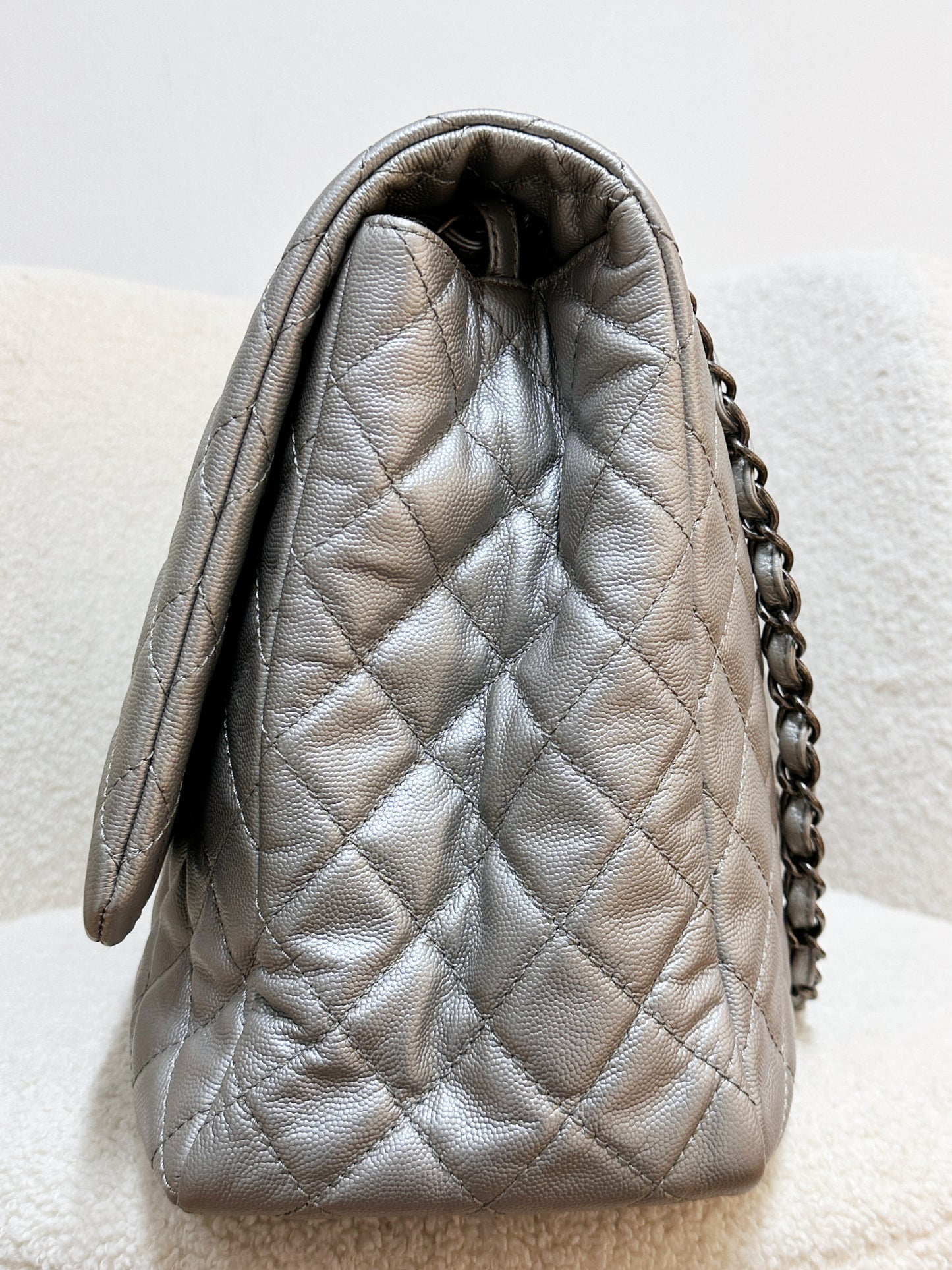 Chanel 2017 Caviar Classic Quilted XXL Travel Flap shoulder bag Metallic Silver SHW 2257 holo card