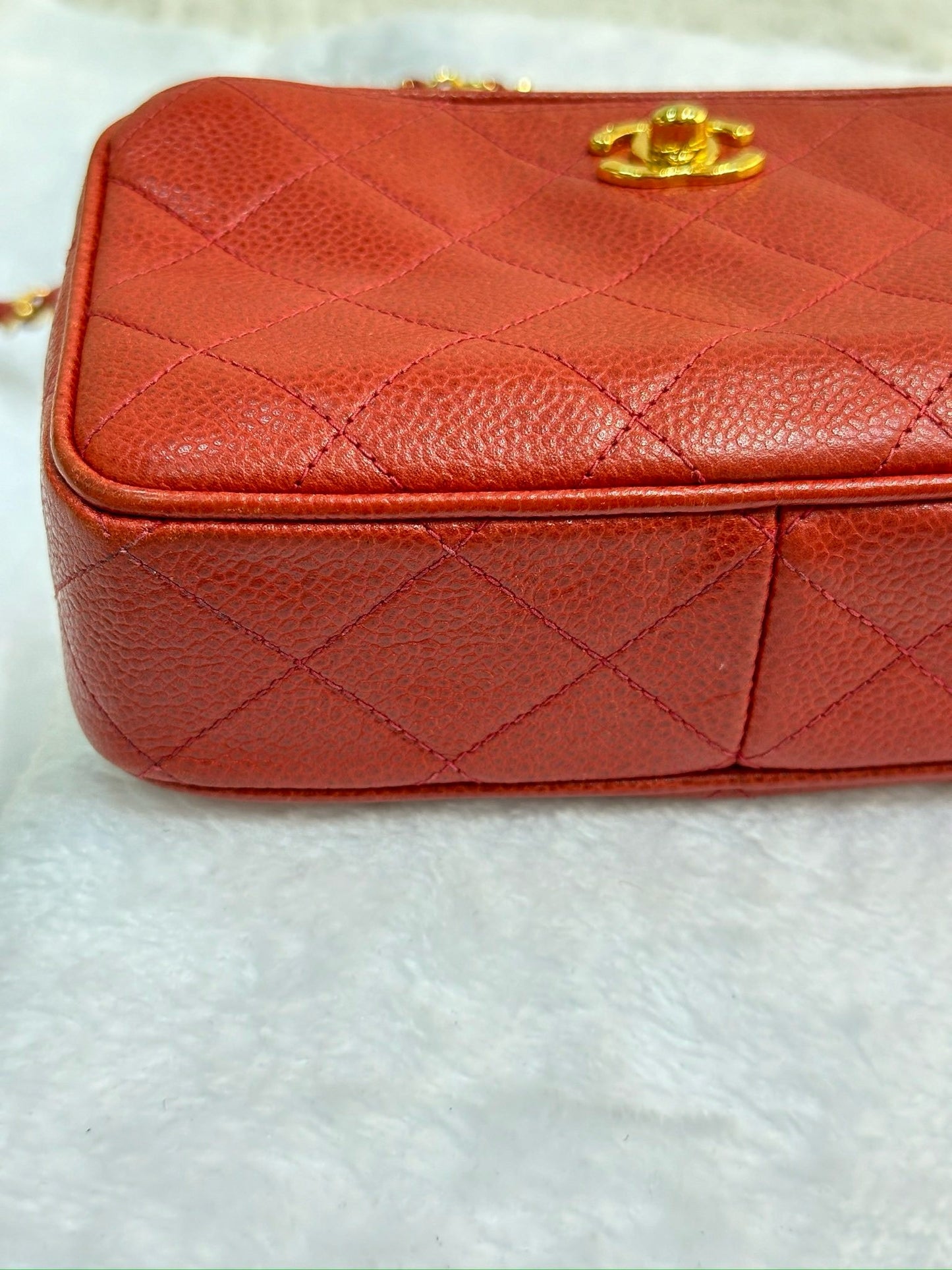 Chanel Caviar Quilted Camera Case Red