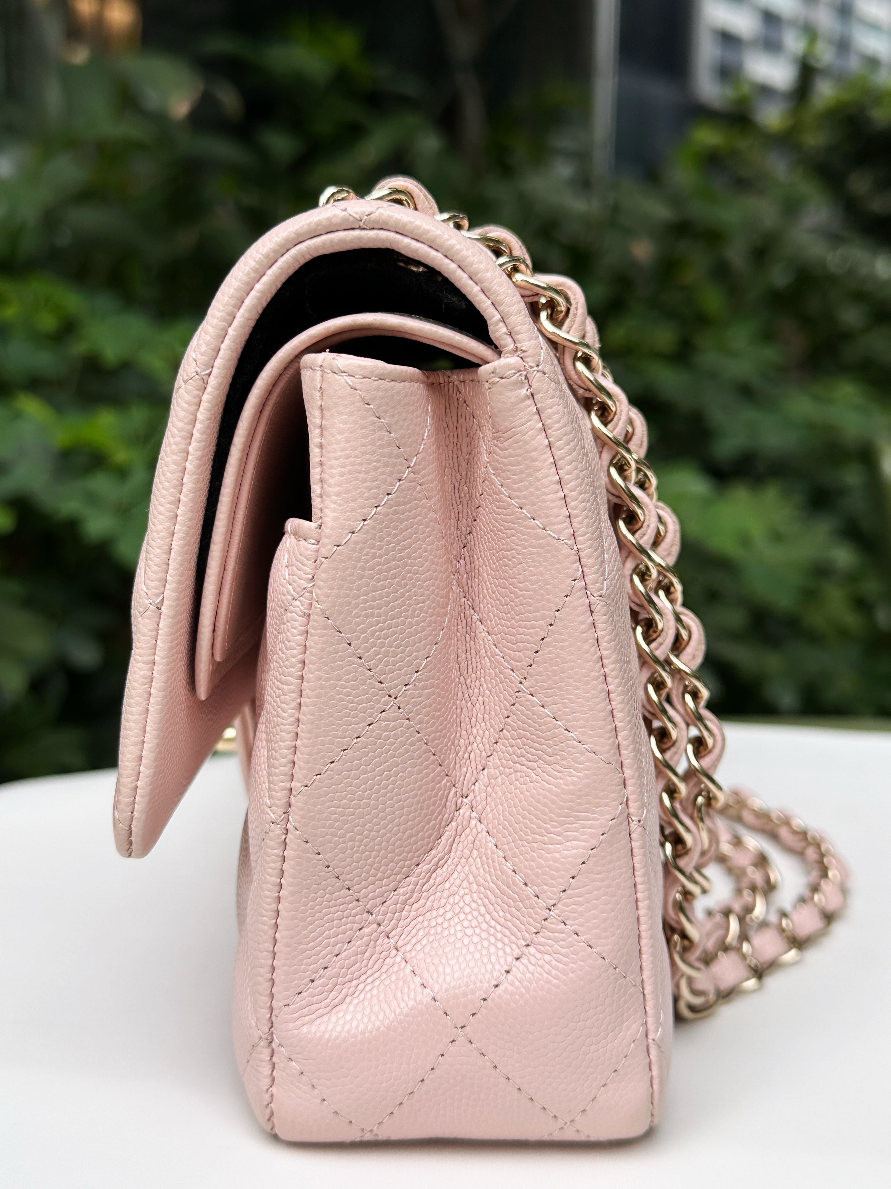 Chanel Medium Caviar Quilted Double Flap Light Pink 21ＣOutside