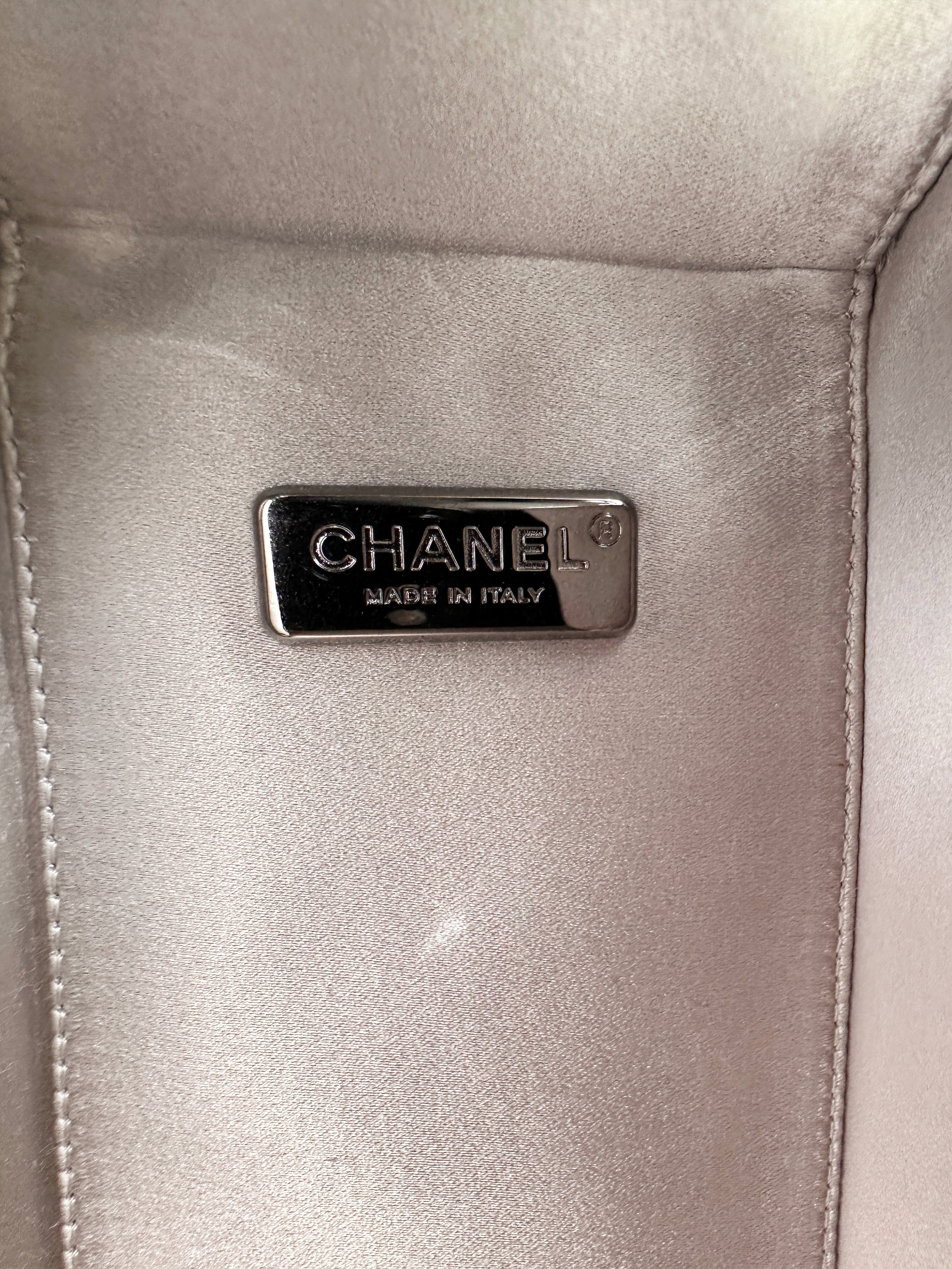 Preloved Authentic CHANEL RARE LIMITED EDITION LAIT DE COCO MILK CARTON BAG 2014