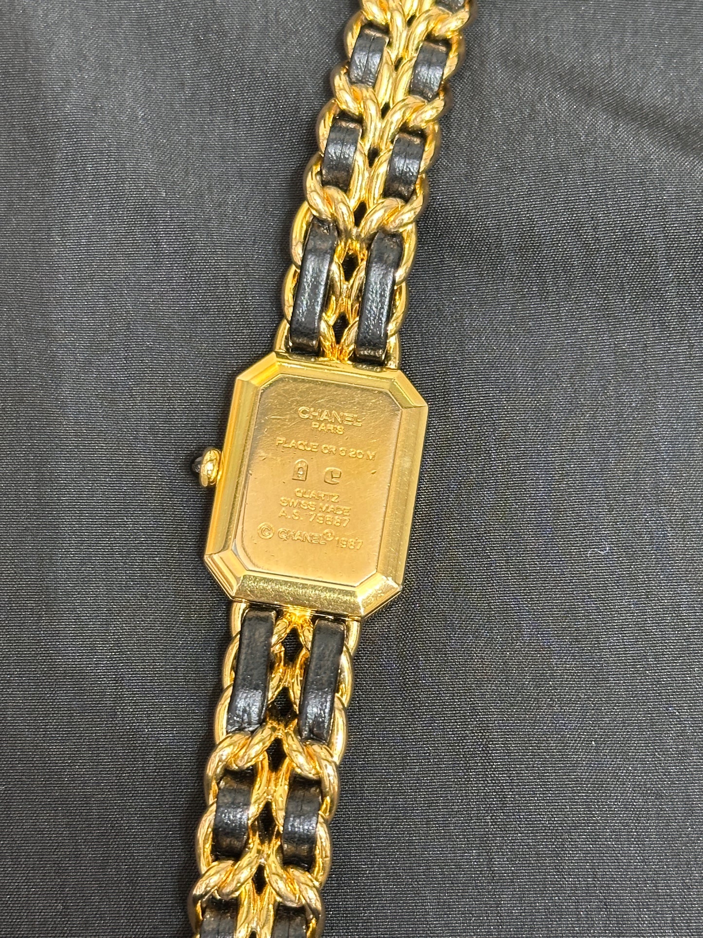 Chanel Watch L size