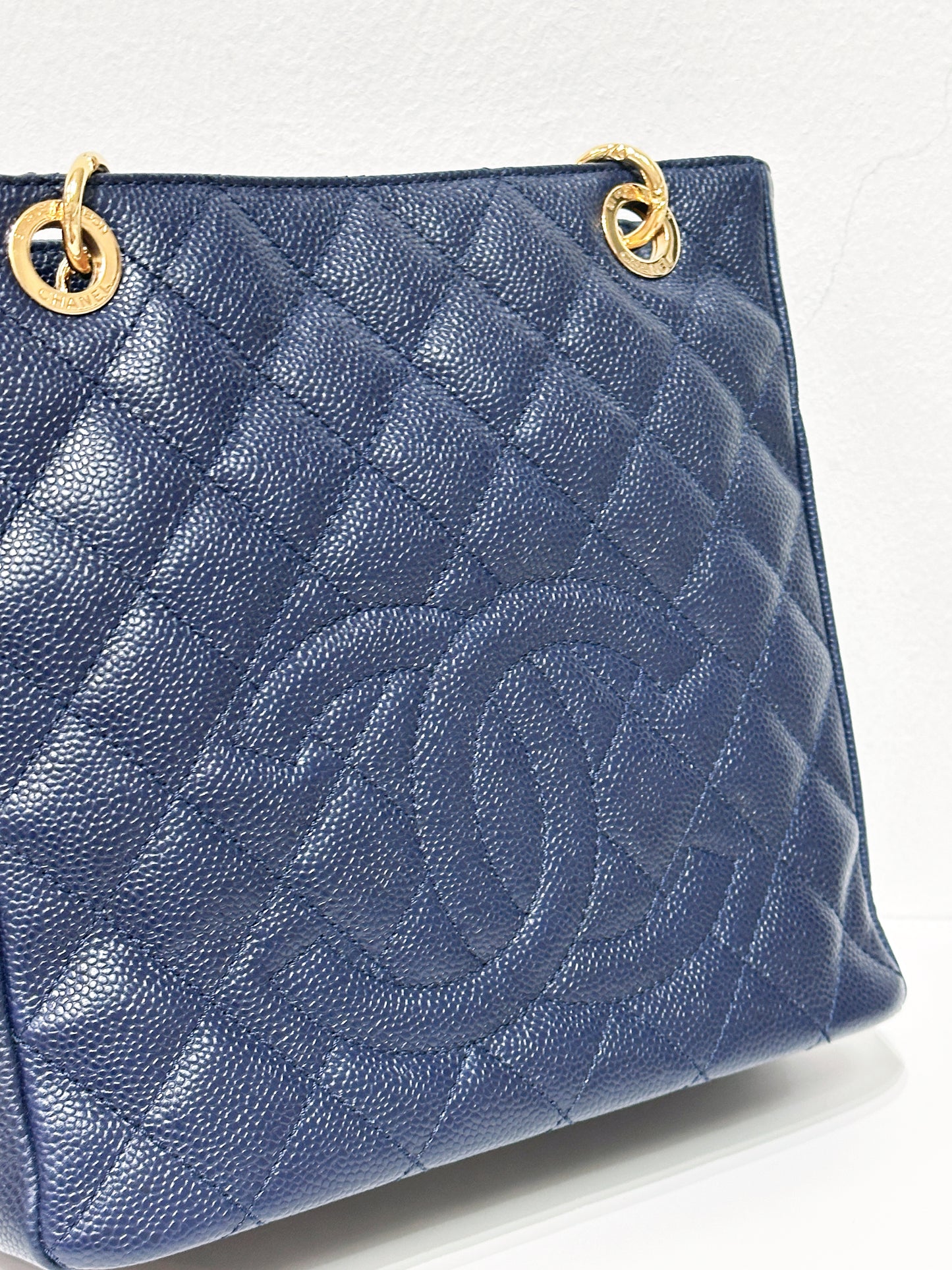 Chanel Caviar Quilted Petit Shopping Tote PST Navy Blue 1898 holo card