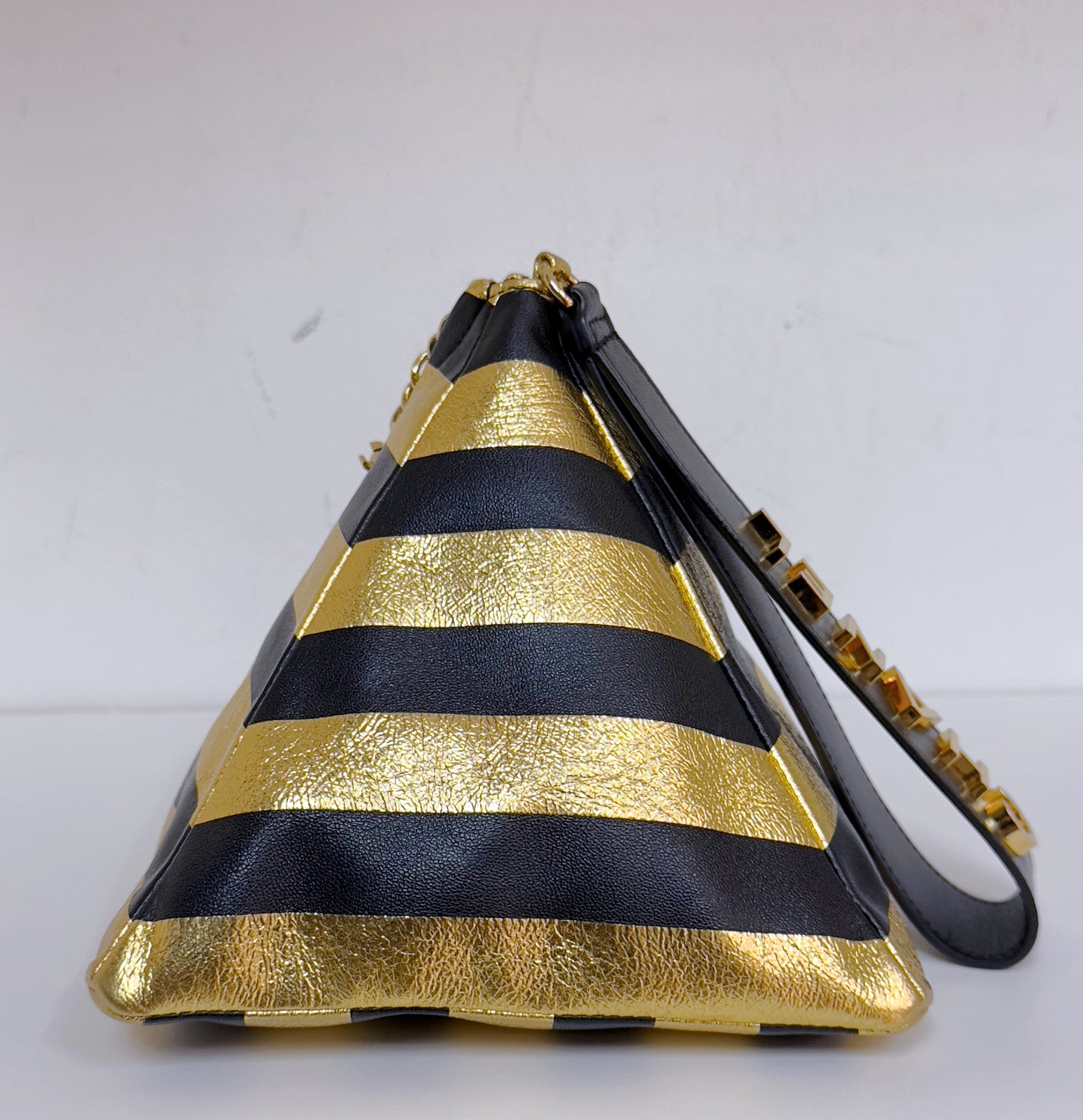 Chanel Metallic Lambskin CC Kheops Pyramid Bag Gold Black 2819 holo card