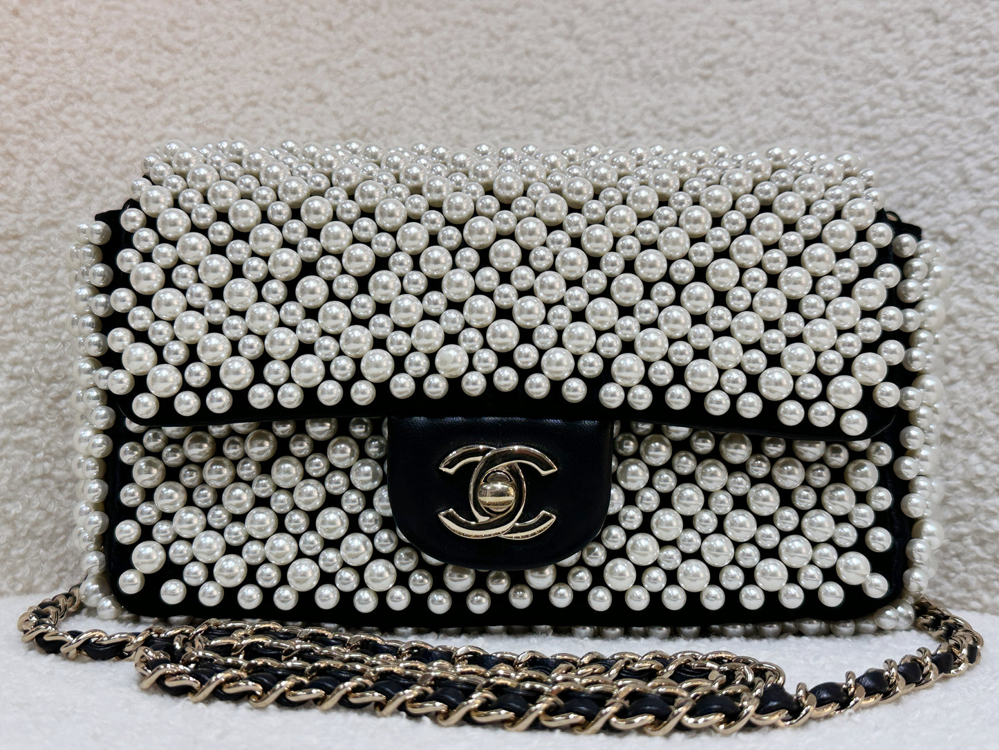 Chanel 19S Pearl On Flap Mini Rectangular Bag LGHW 2750 holo card
