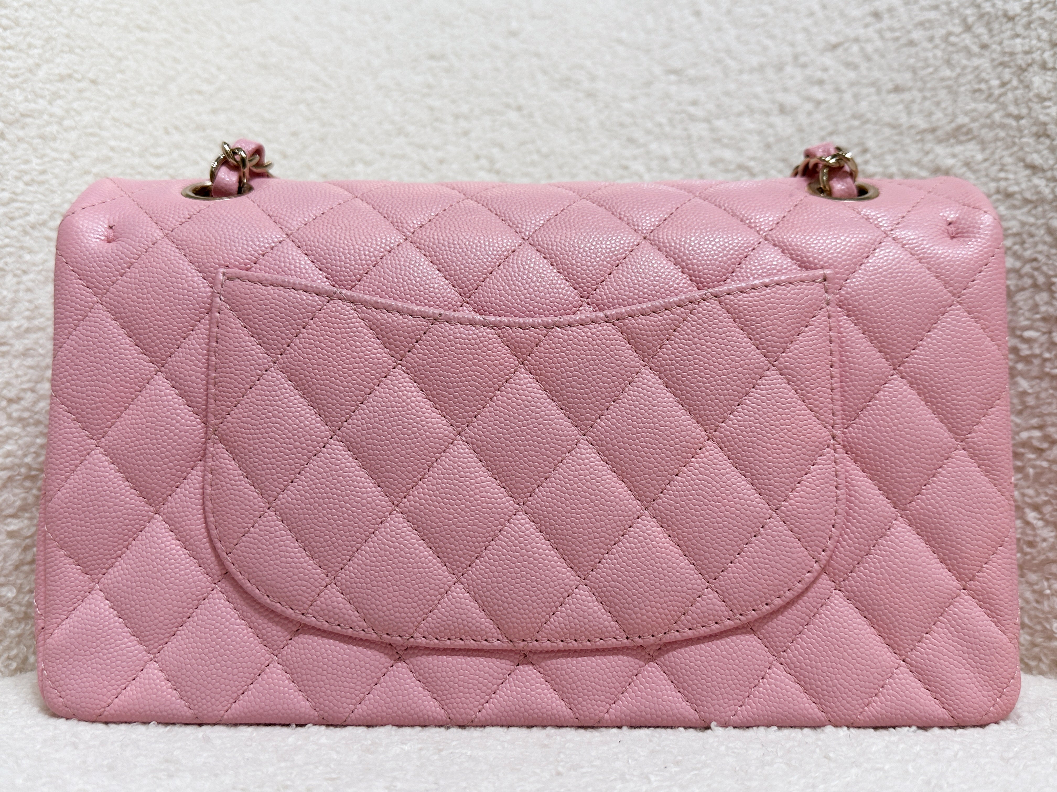 Chanel 22C Classic Quilted Medium Double Flap Bag Sakura Pink AKHX microchip