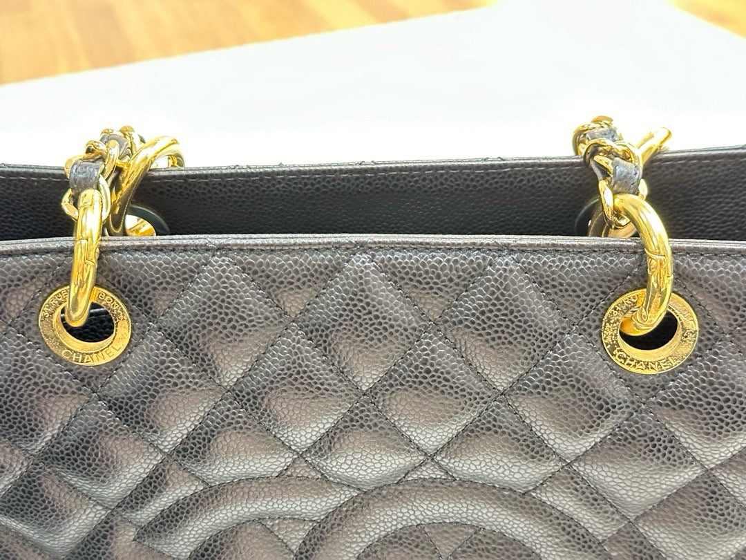 Chanel Caviar Grand Shopping Tote GST Black GHW