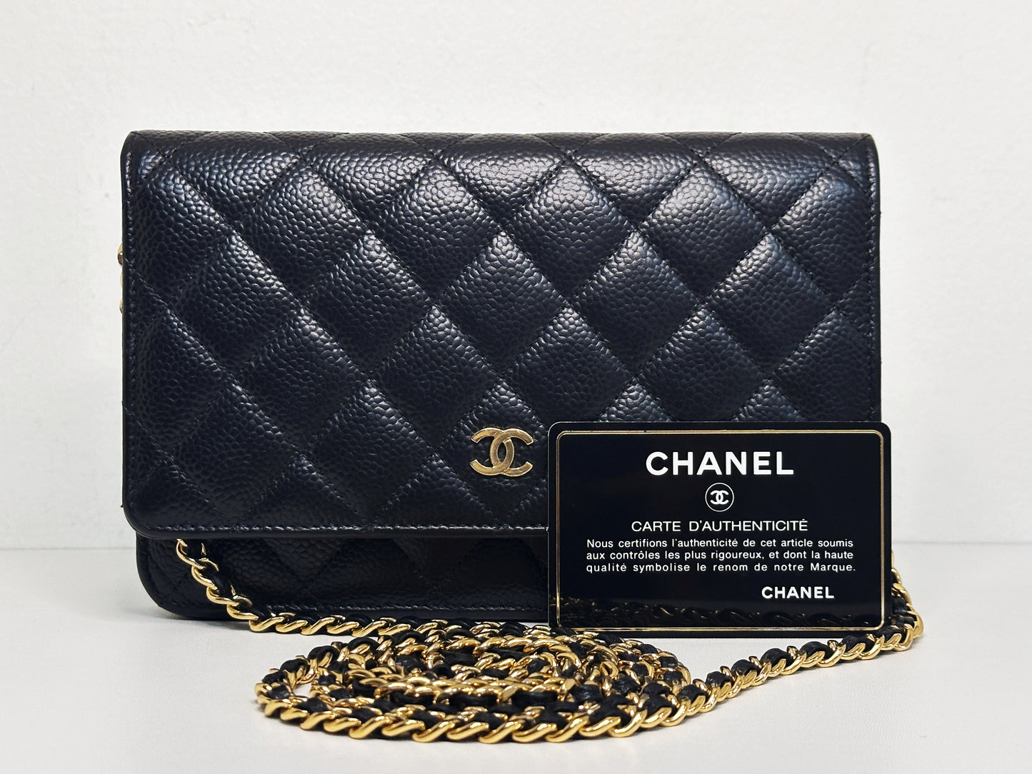 Chanel Classic Wallet on Chain Caviar Black GHW 2859 Holo card