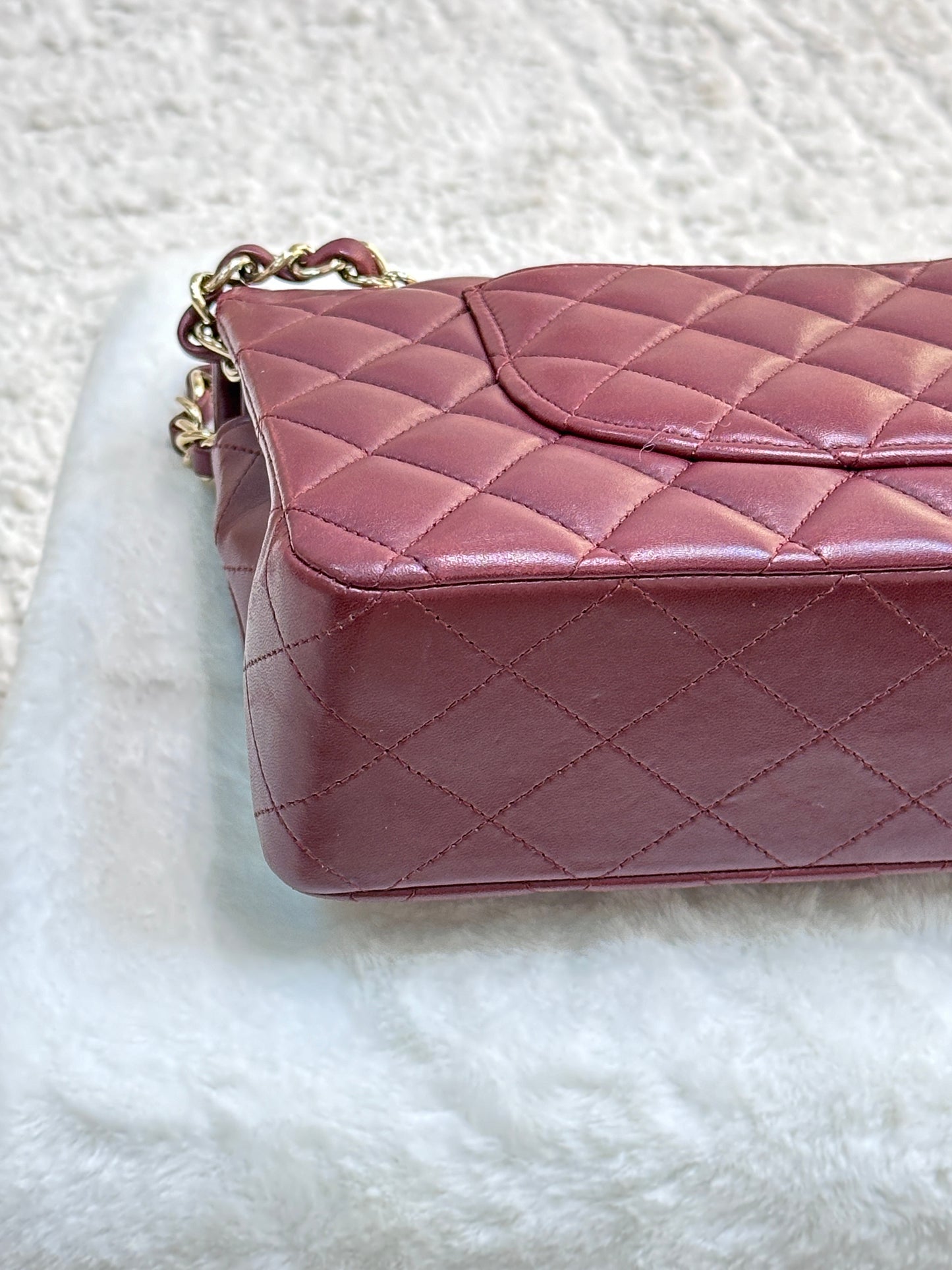 CHANEL Lambskin Quilted Medium Double Flap Burgundy