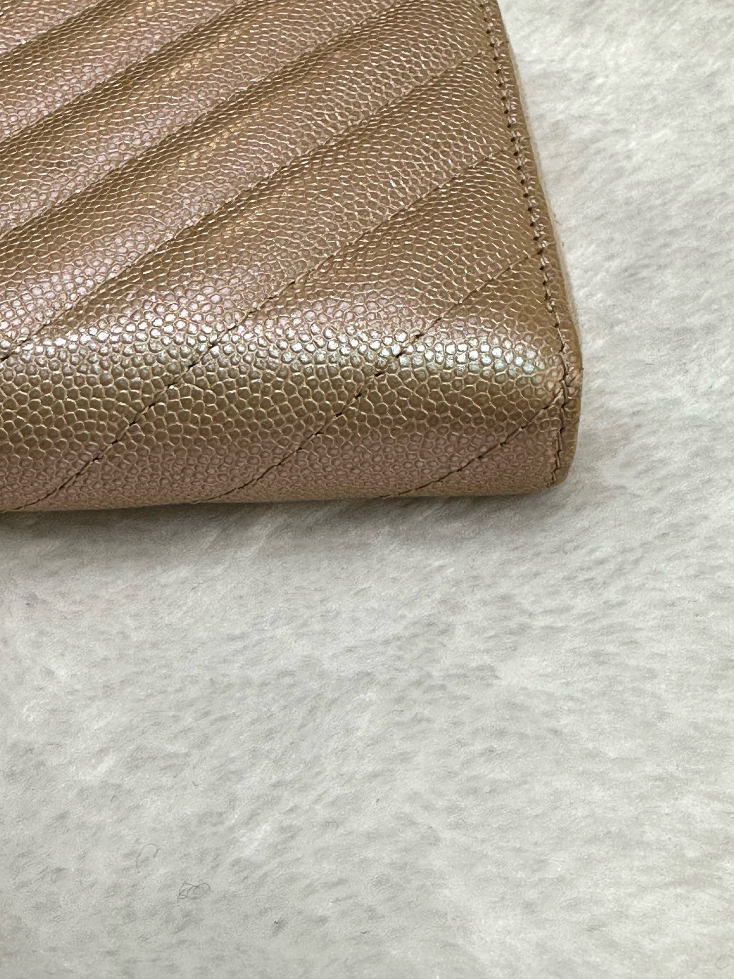 Chanel 17B rosegold classic zip wallet 2459 holo card