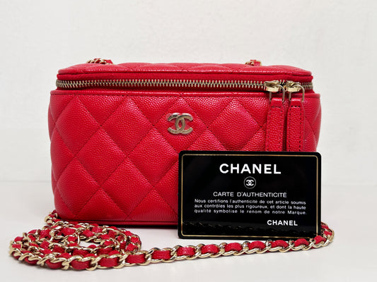 Chanel Caviar Quilted Small Vanity Case With Chain Red 3181 holo card