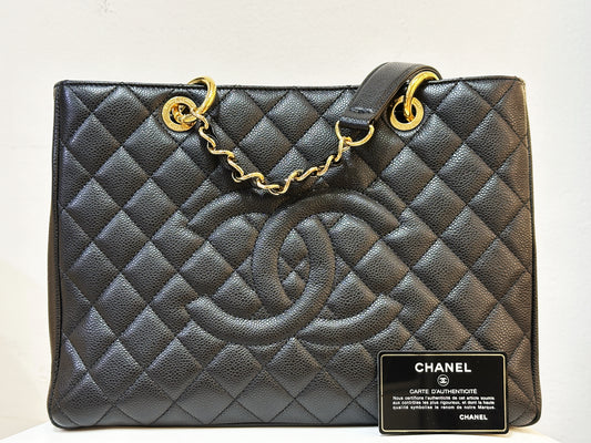 Chanel Caviar Grand Shopping Tote GST Black GHW 1418 holo card