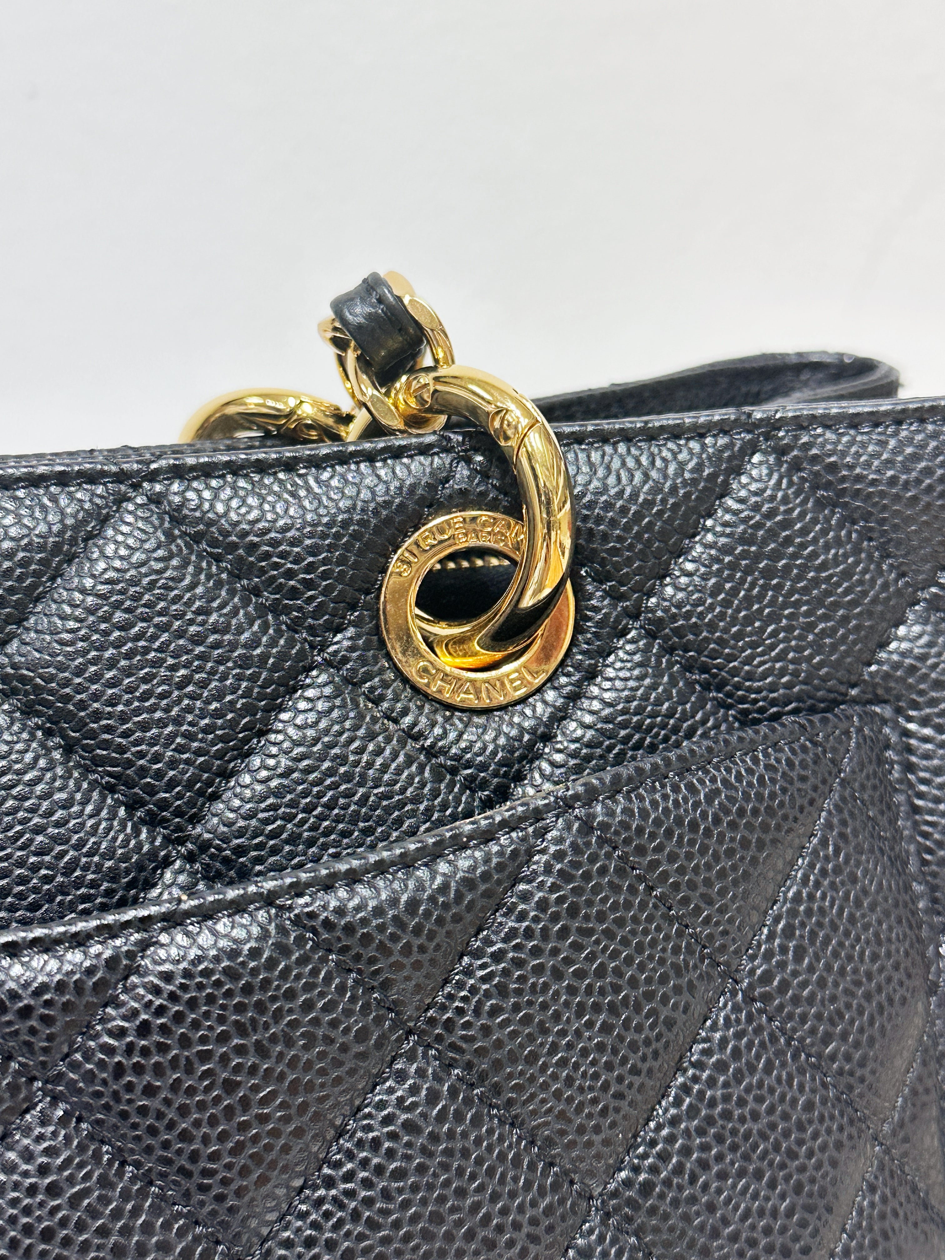 Chanel Caviar Grand Shopping Tote GST Black GHW 1640 holo card